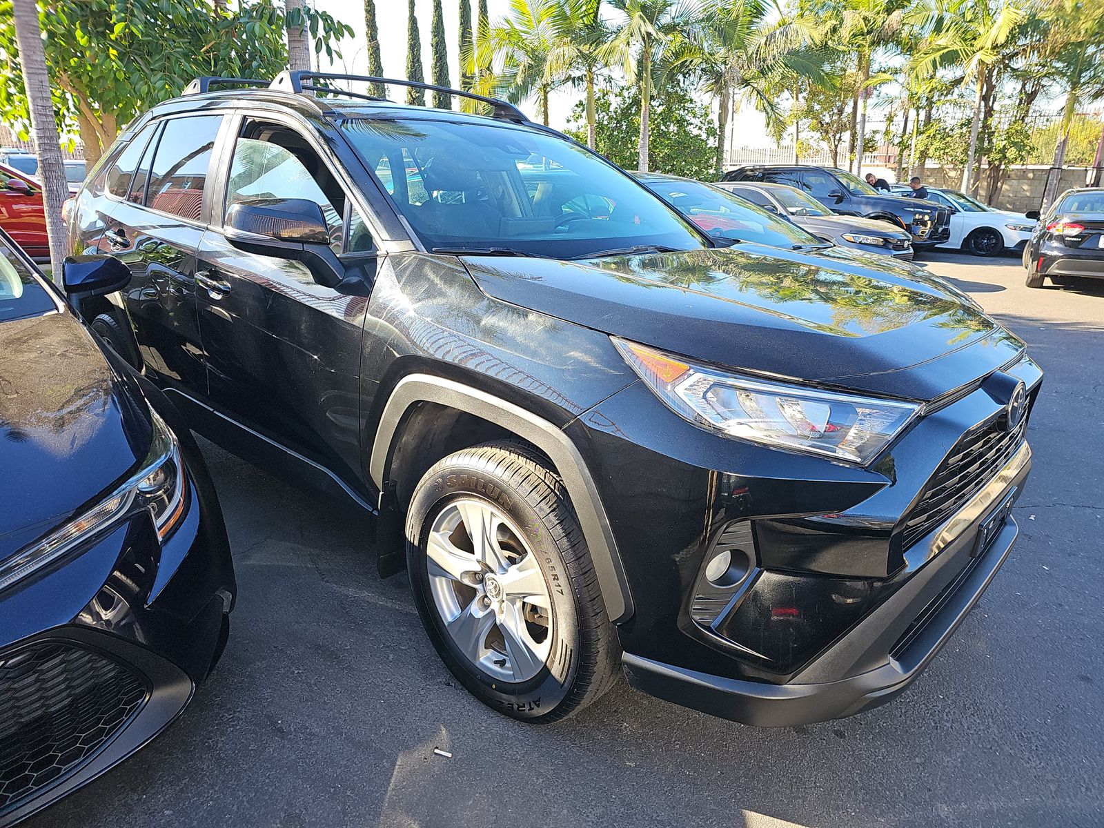 2021 Toyota RAV4 XLE FWD