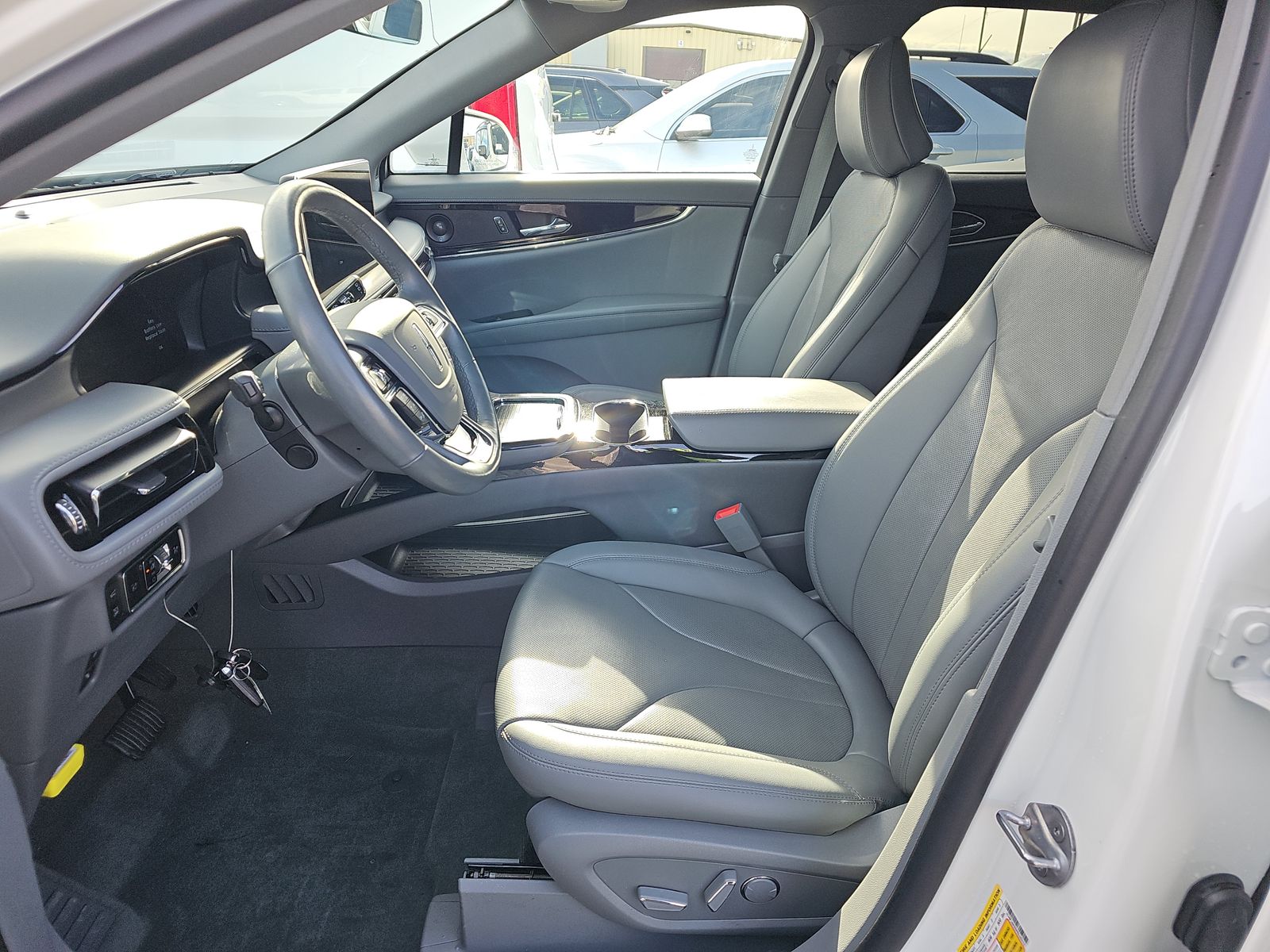 2023 Lincoln Nautilus Reserve FWD