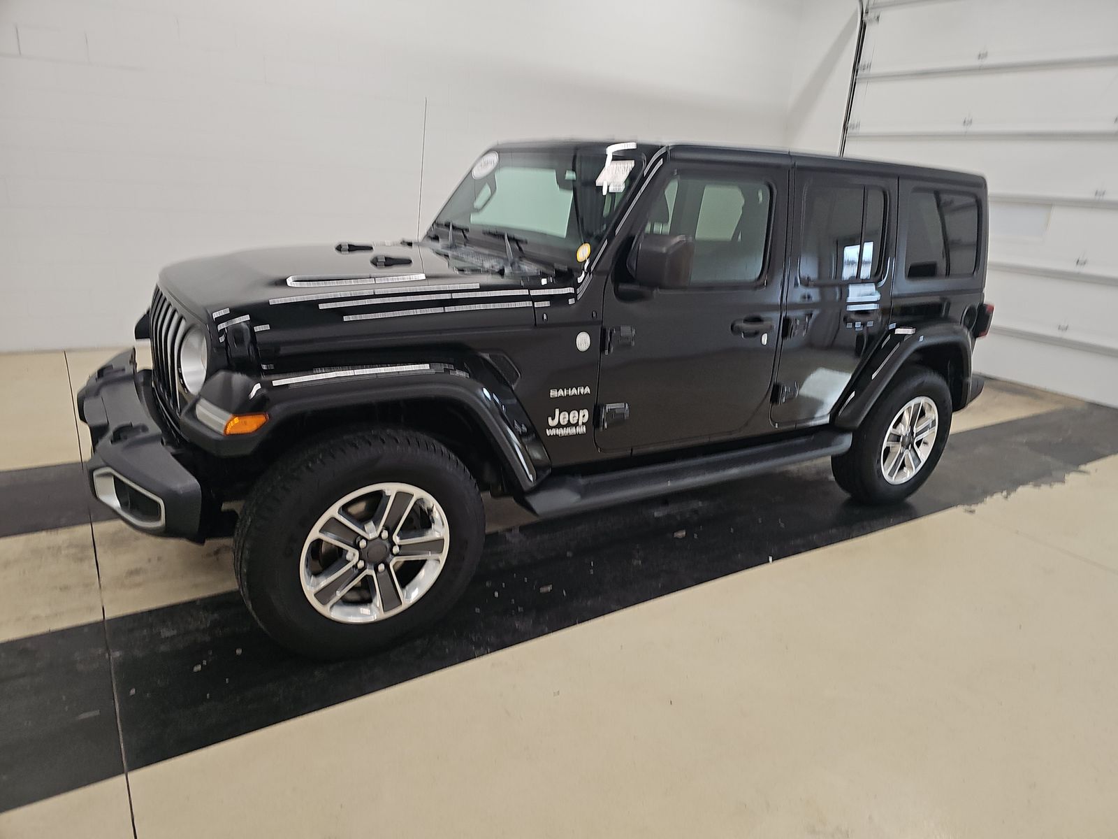 2018 Jeep All-New Wrangler Unlimited Sahara's photo