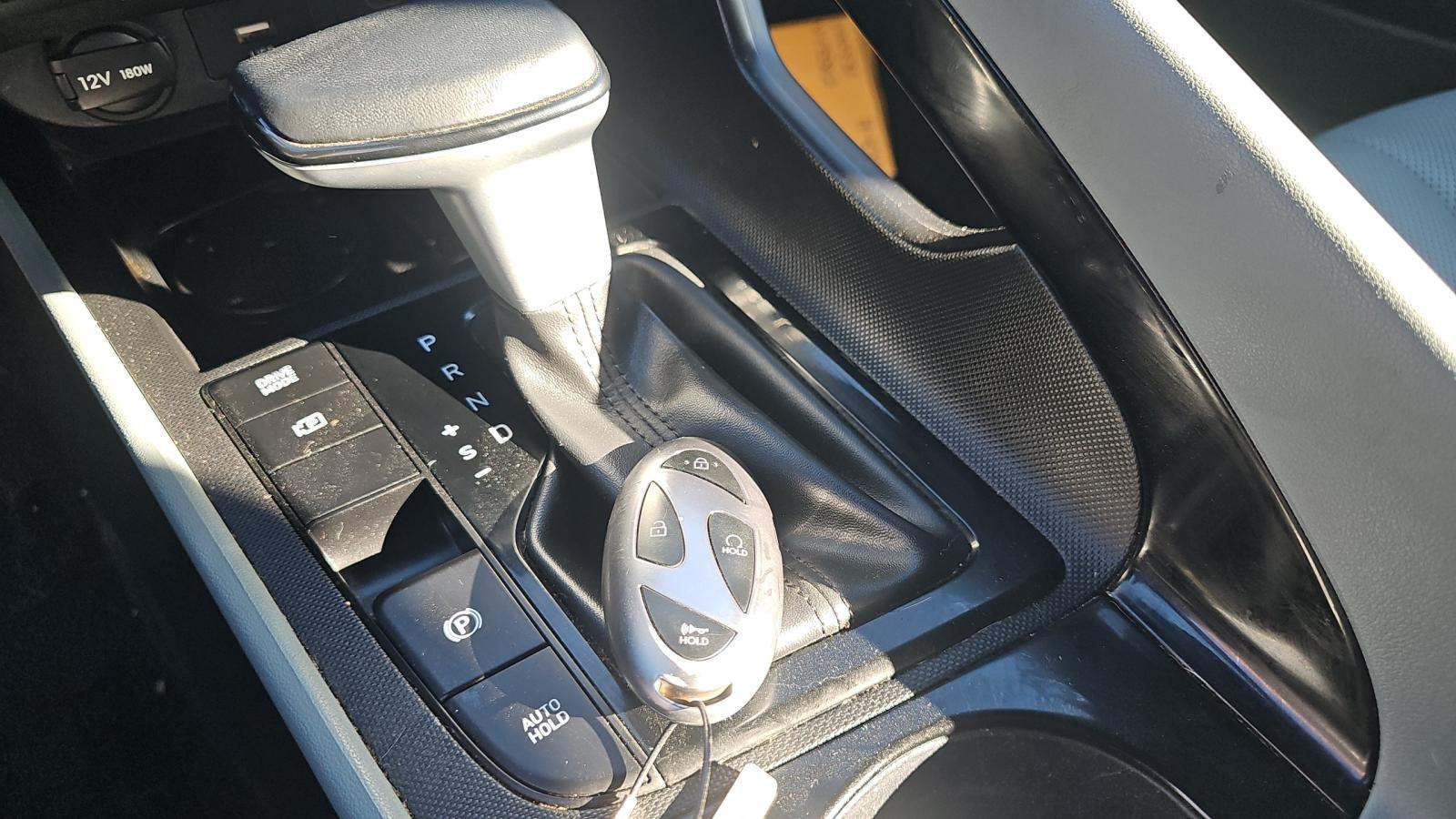 2025 Hyundai Elantra Hybrid Limited FWD