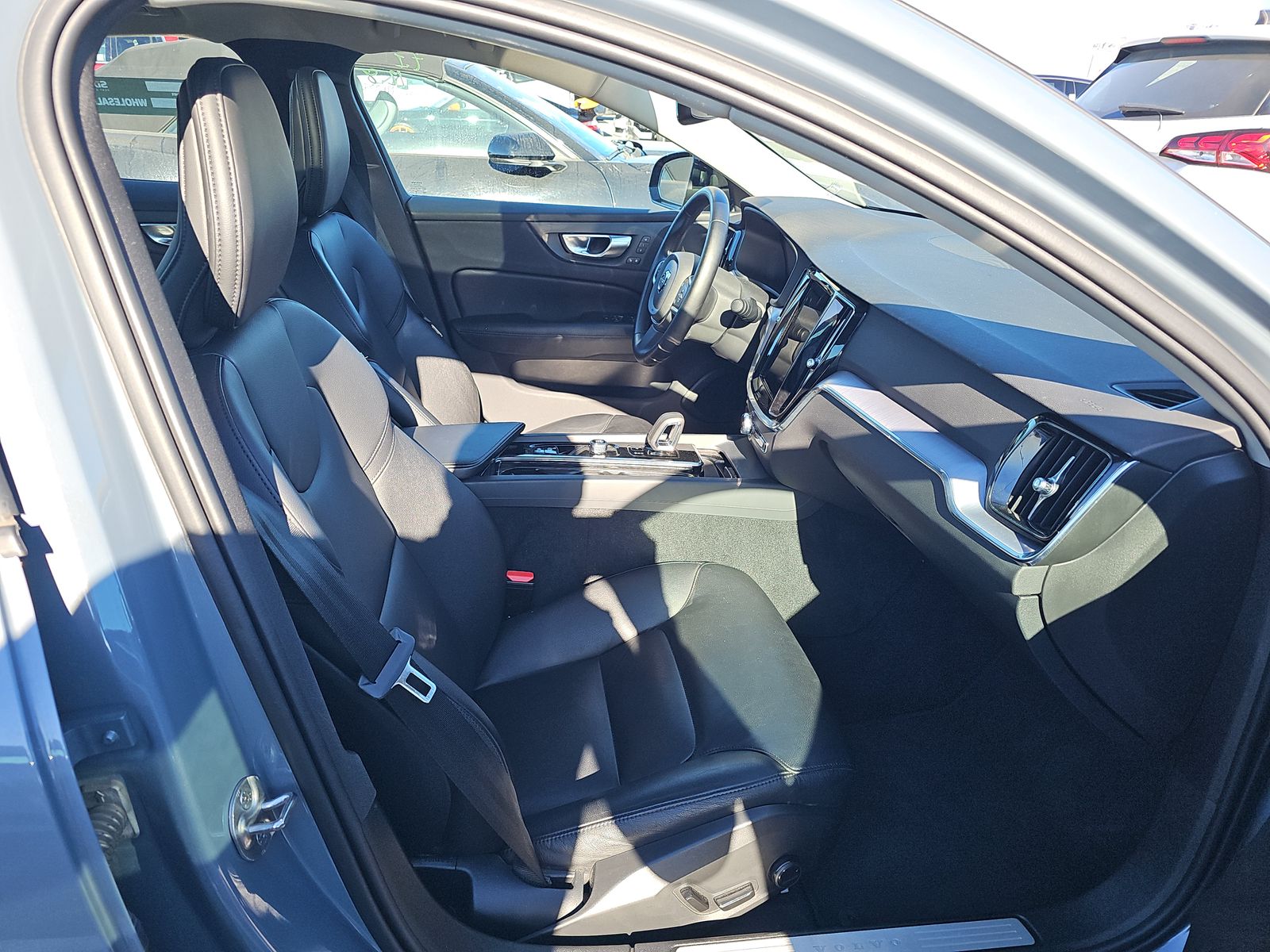 2024 Volvo S60 B5 Core AWD