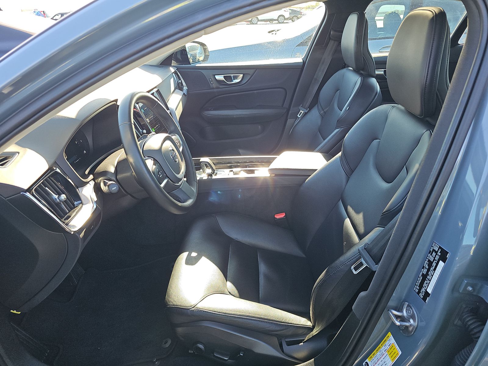 2024 Volvo S60 B5 Core AWD