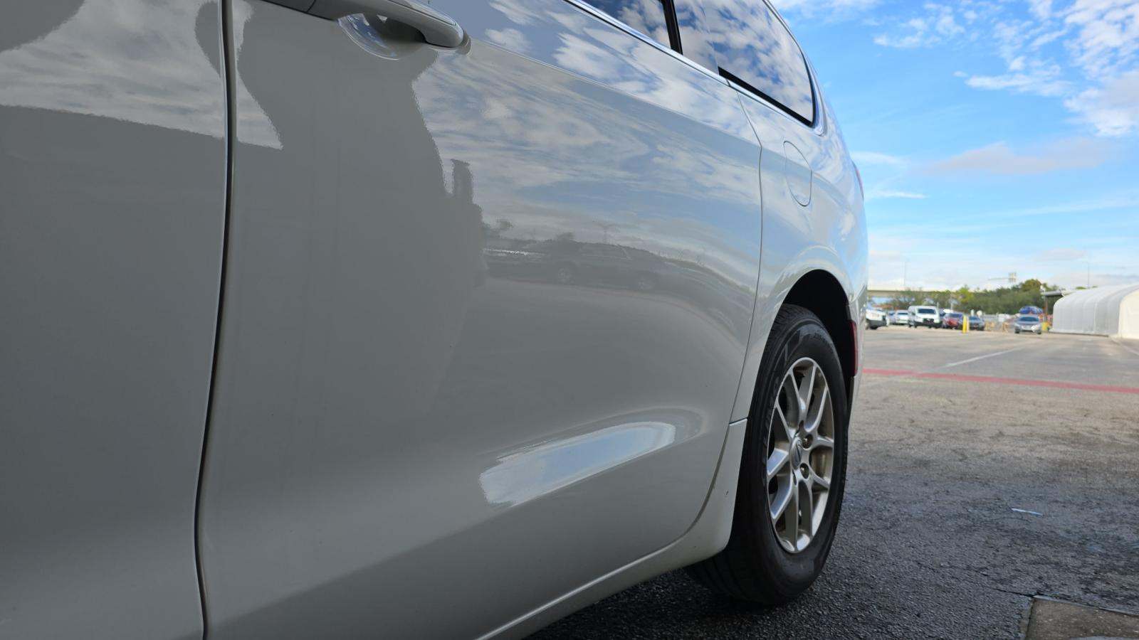 2024 Chrysler Pacifica Touring L FWD