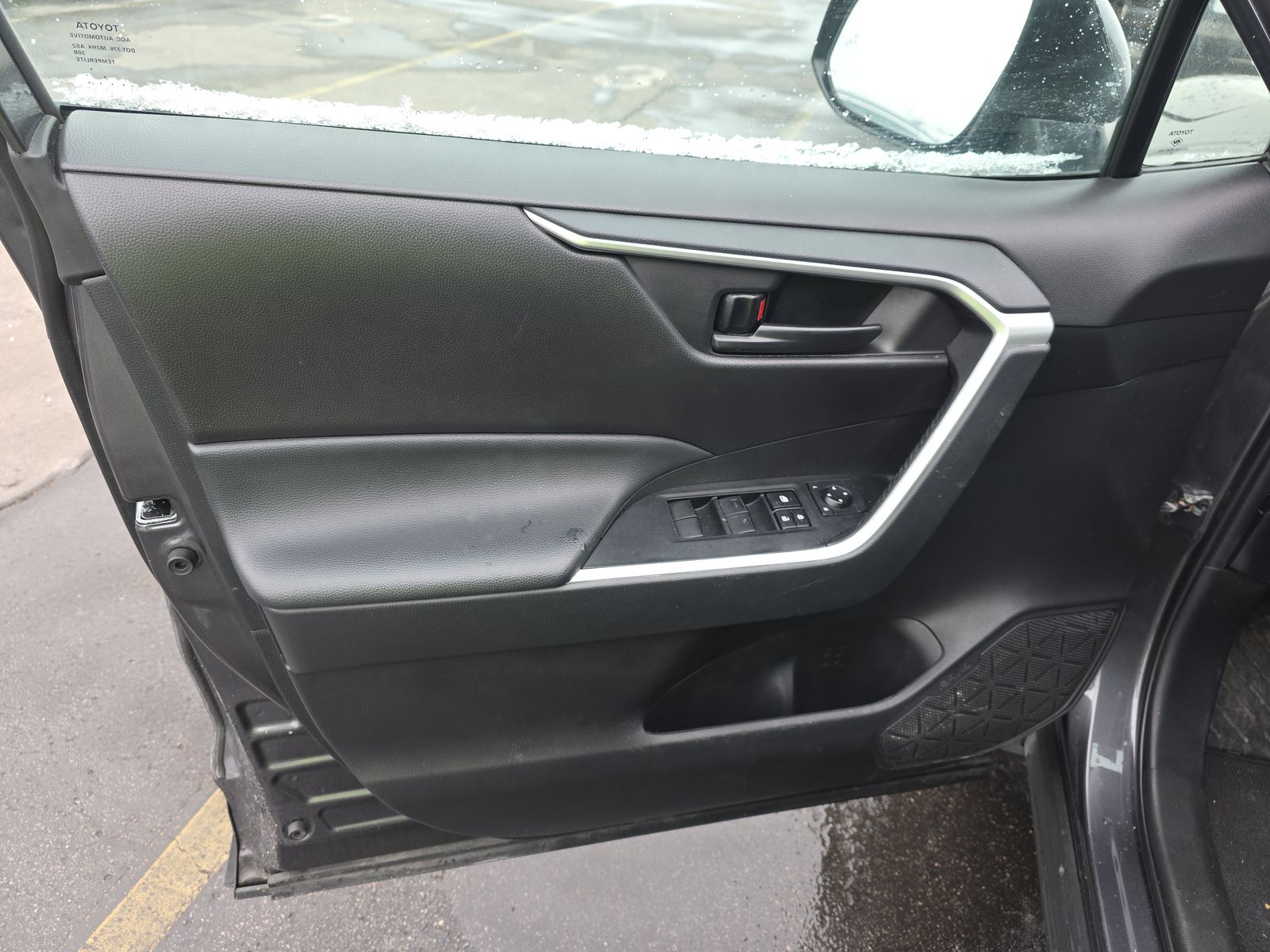 2024 Toyota RAV4 Hybrid LE AWD