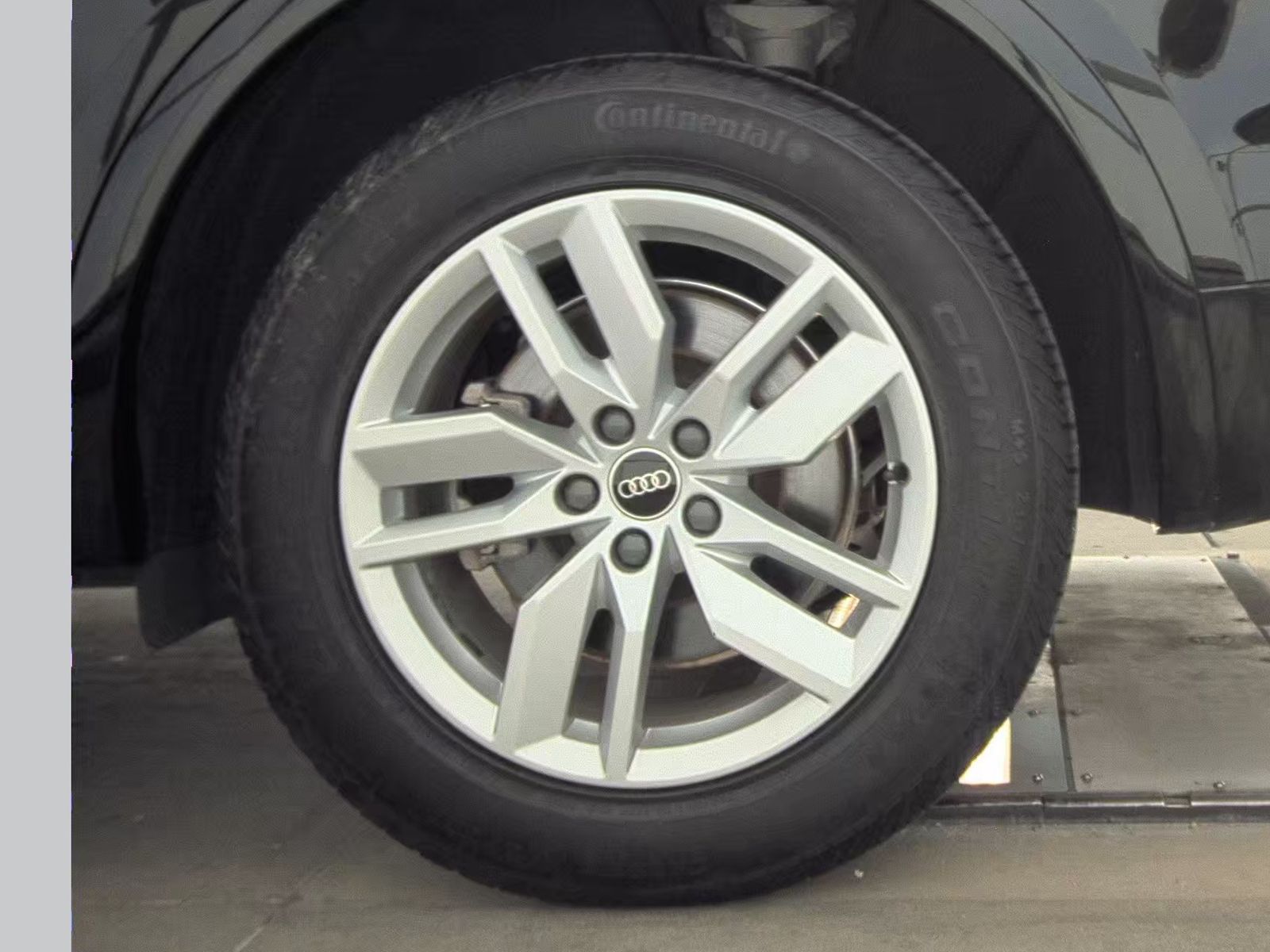 2023 Audi Q5 S line Premium AWD