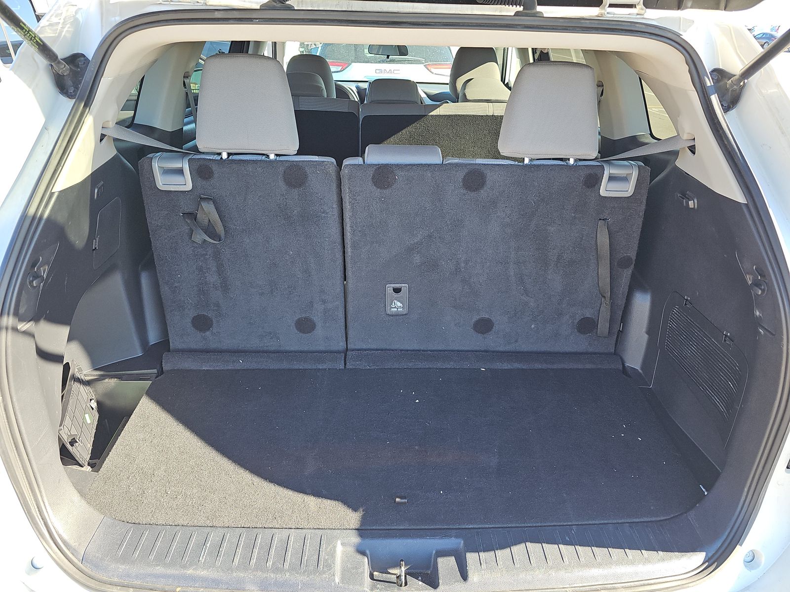 2023 Toyota Highlander L FWD