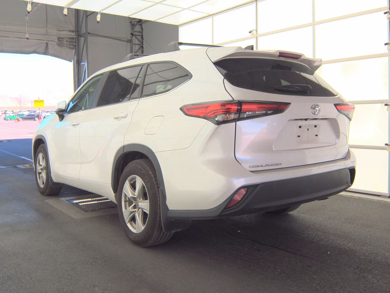 2023 Toyota Highlander L FWD