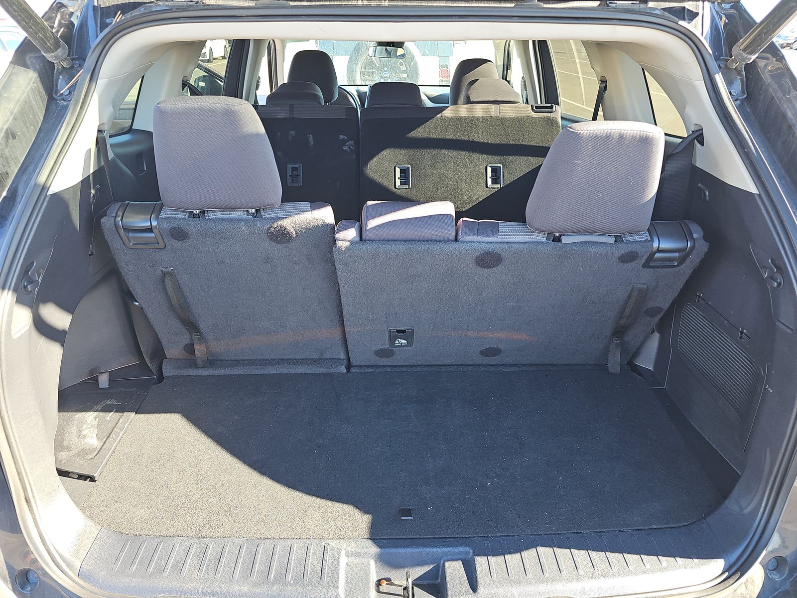 2023 Toyota Highlander LE FWD