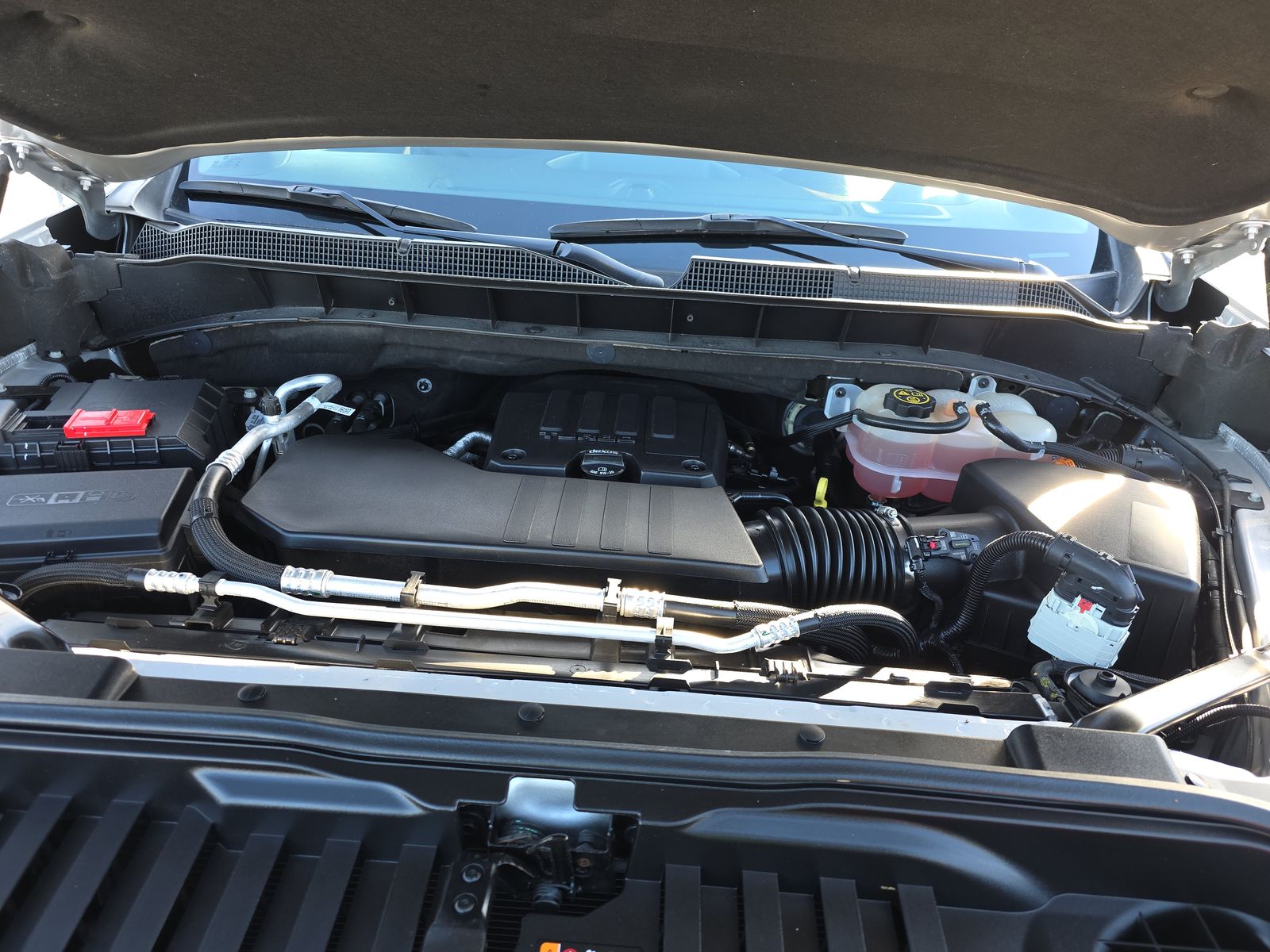 2022 Chevrolet Silverado 1500 Custom AWD