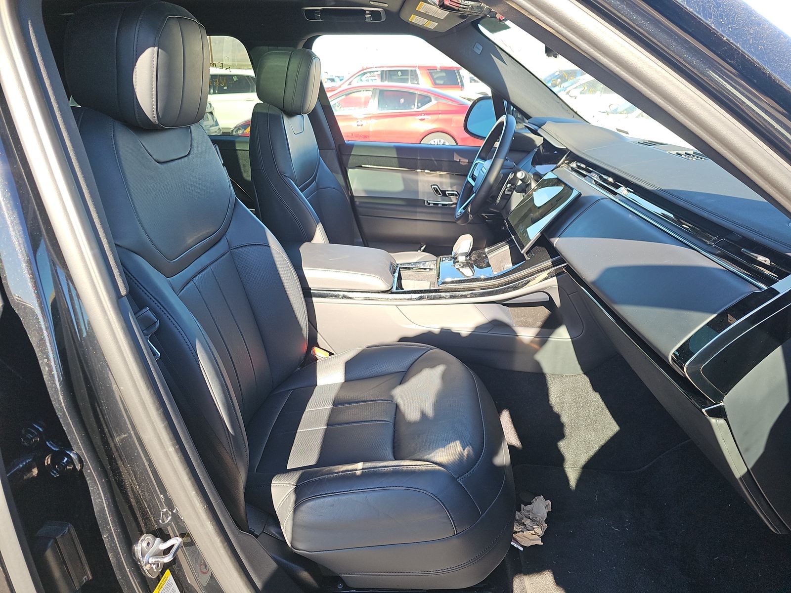 2025 Land Rover Range Rover Sport SE AWD