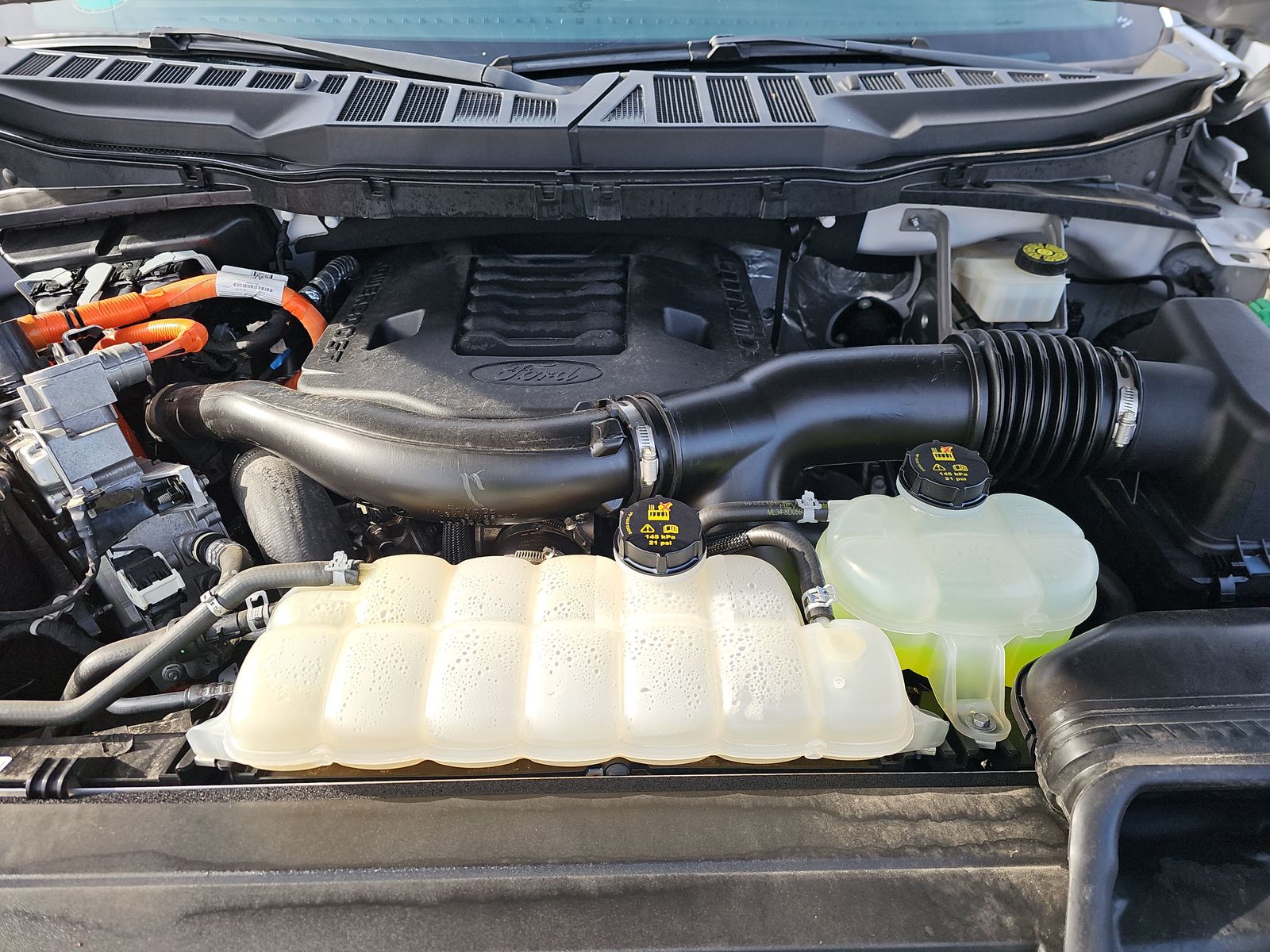 2022 Ford F-150 Hybrid XLT AWD