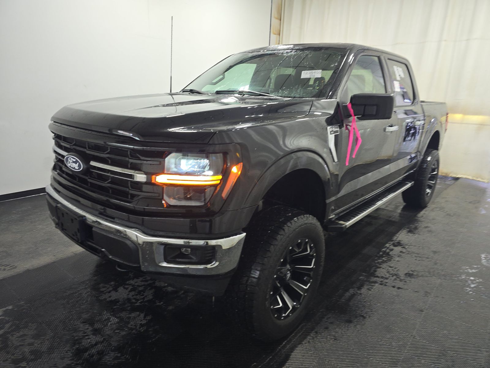 2025 Ford F-150 XLT AWD