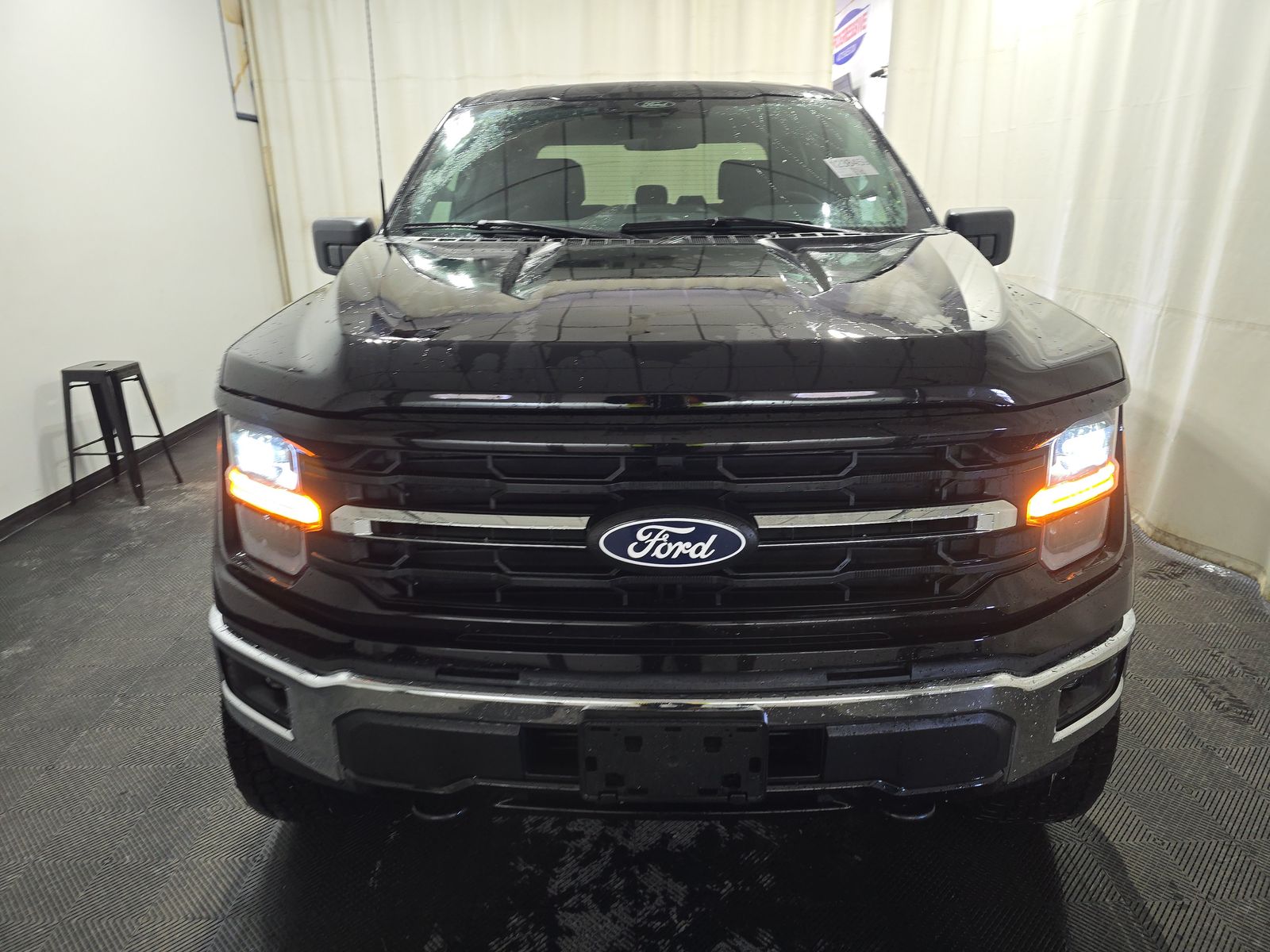 2025 Ford F-150 XLT AWD