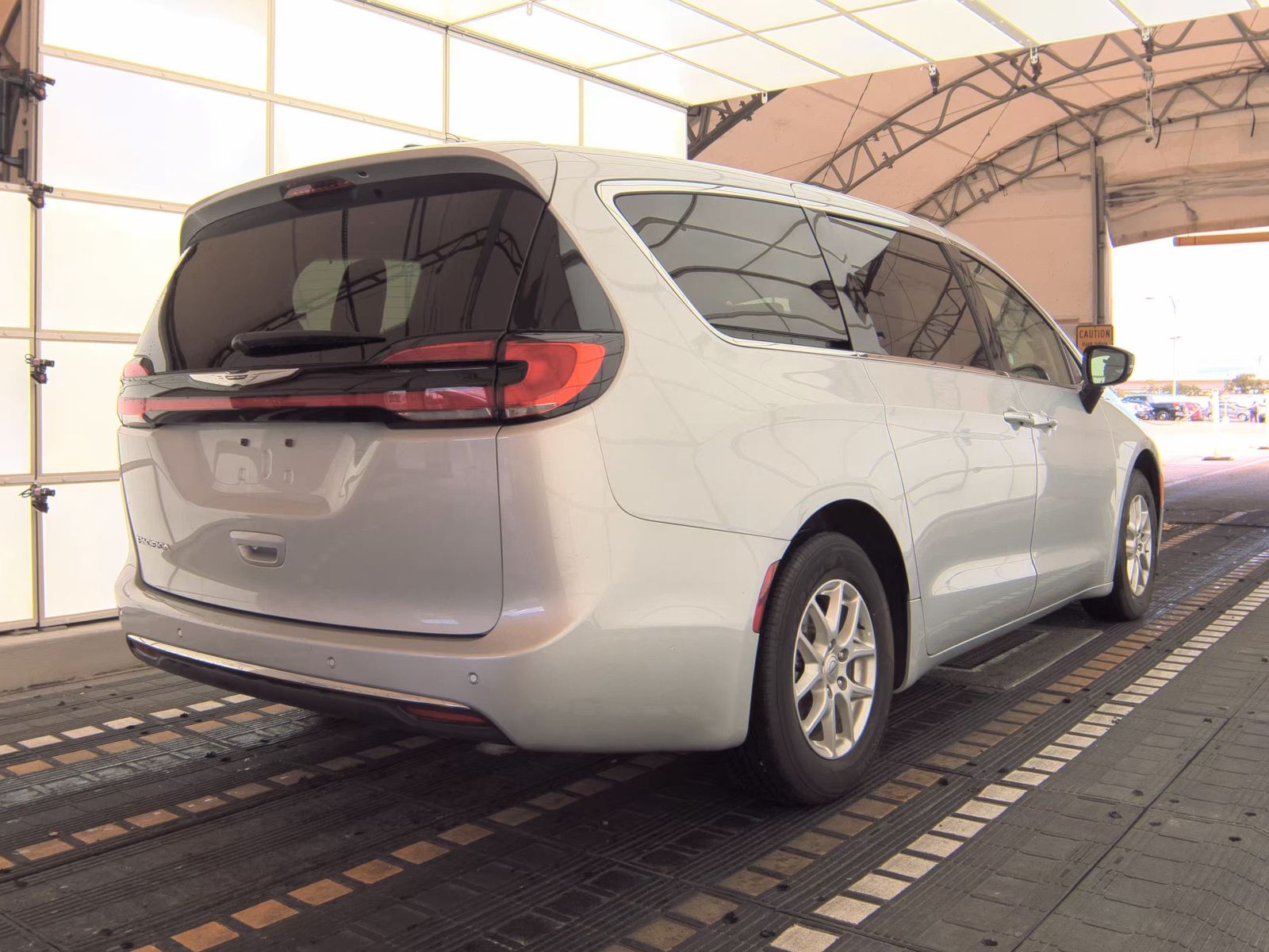 2024 Chrysler Pacifica Touring L FWD