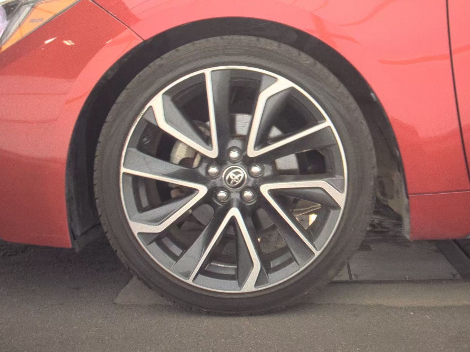 2020 Toyota Corolla SE FWD