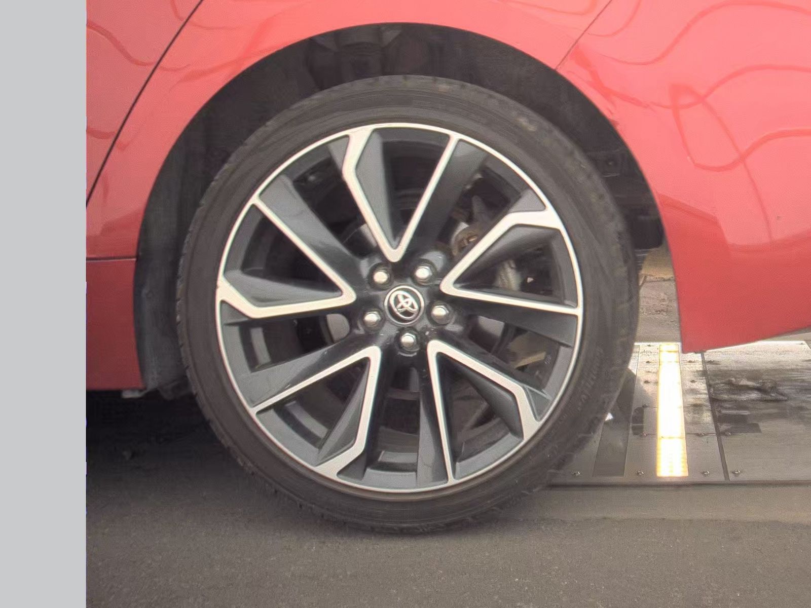 2020 Toyota Corolla SE FWD