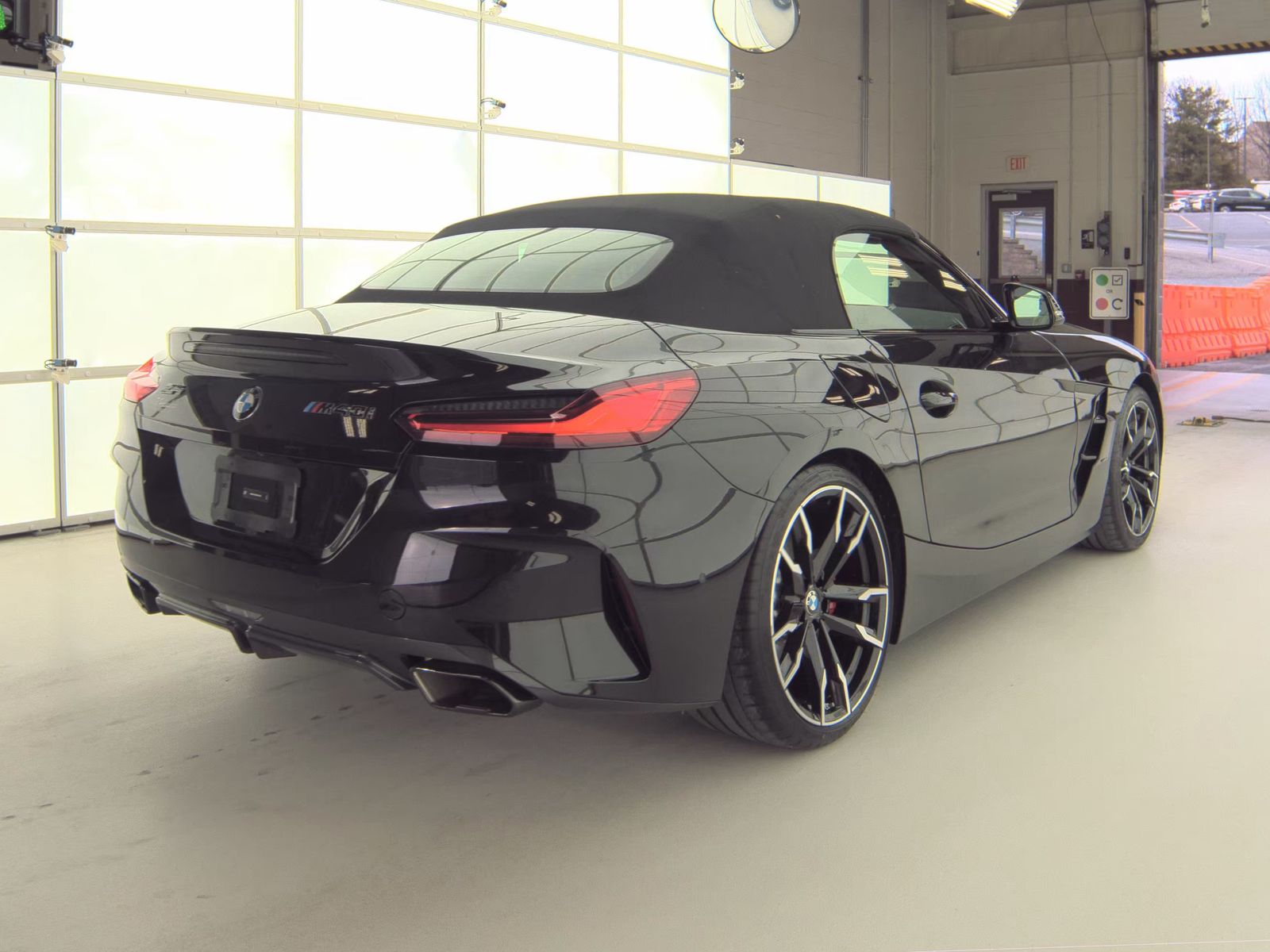 2025 BMW Z4 M40i RWD