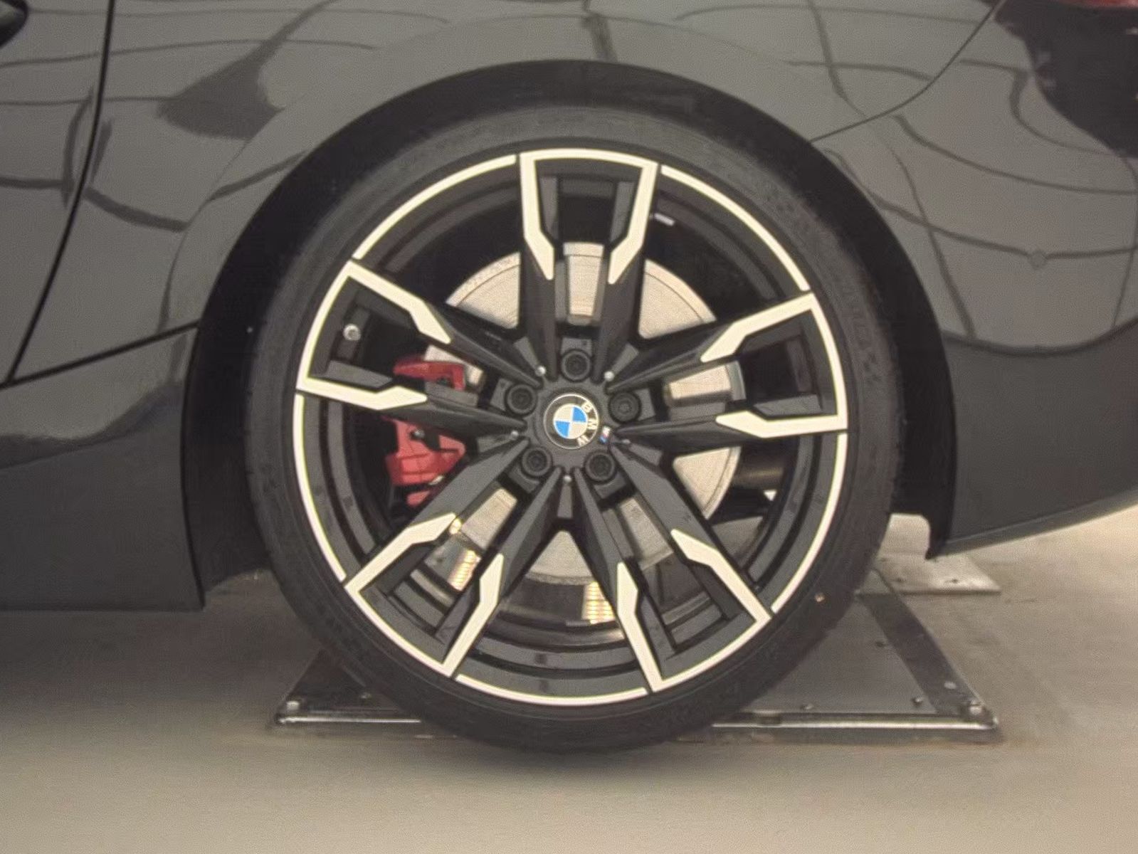 2025 BMW Z4 M40i RWD