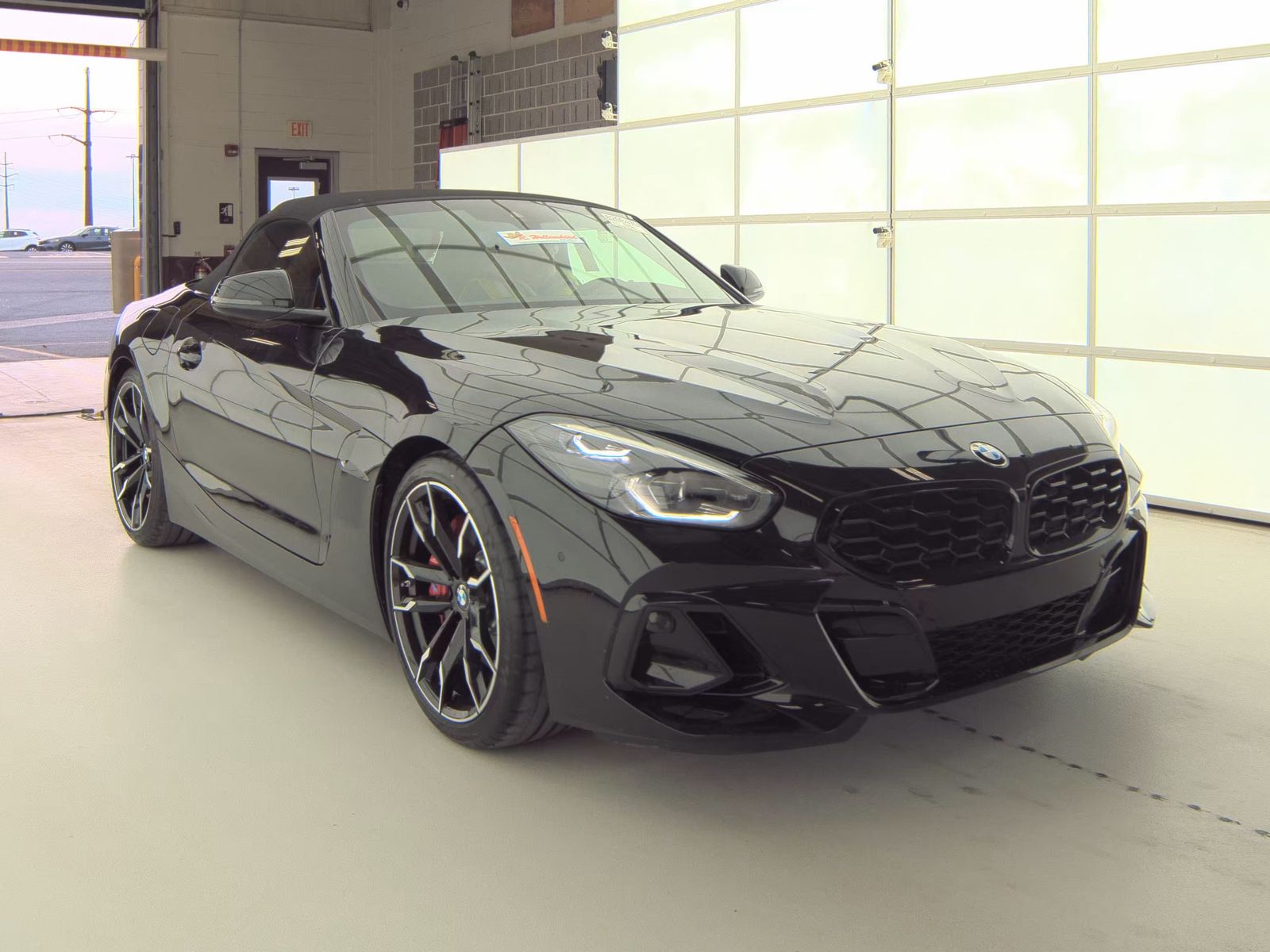 2025 BMW Z4 M40i RWD