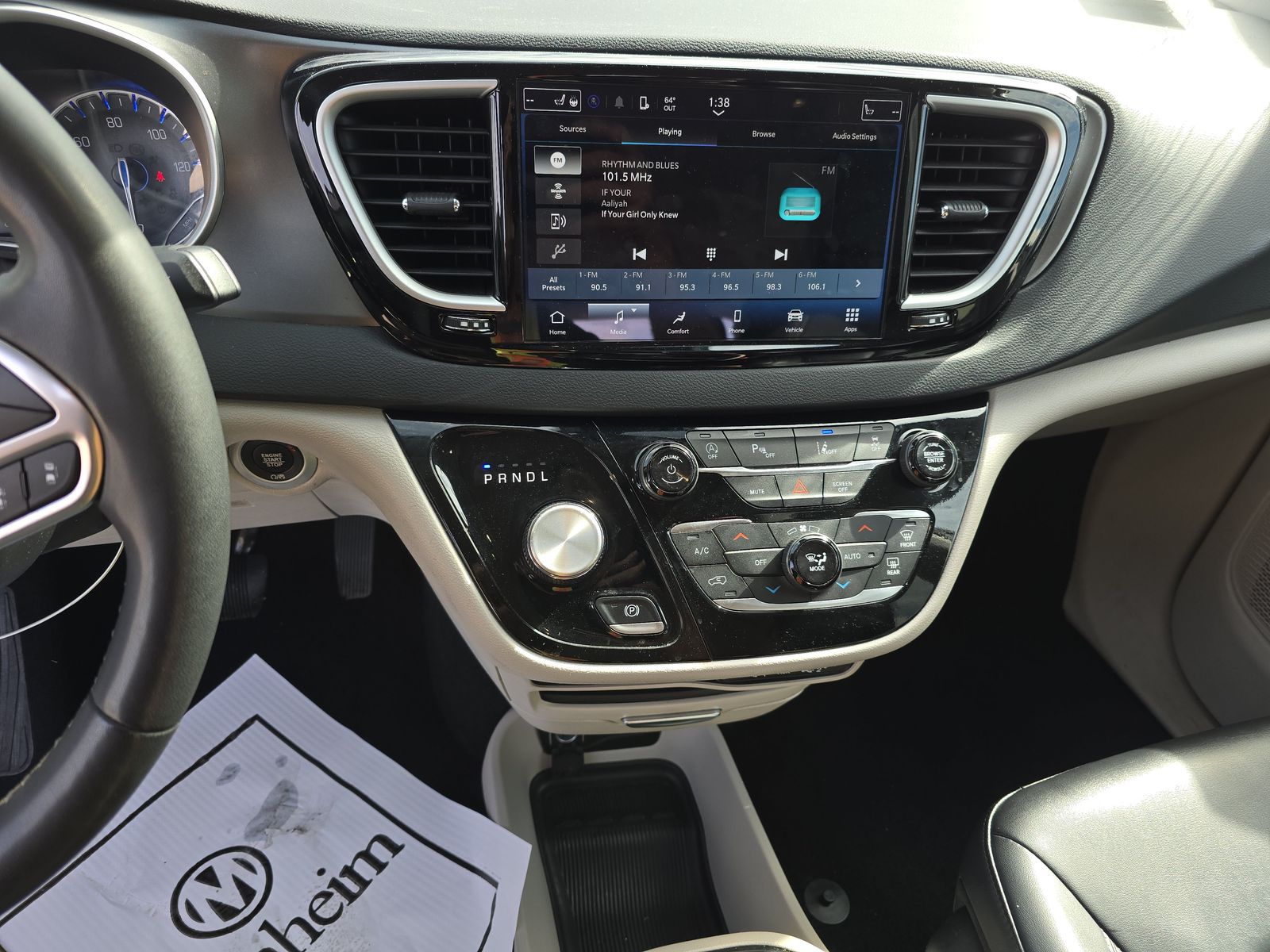 2024 Chrysler Pacifica Touring L FWD