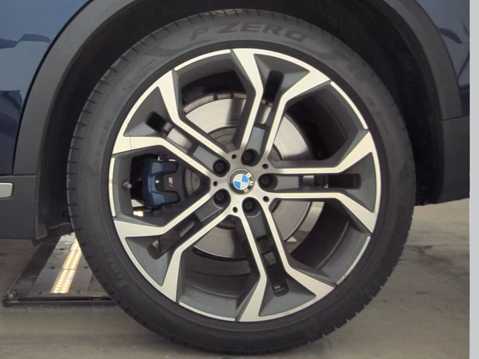 2020 BMW X5 xDrive40i AWD