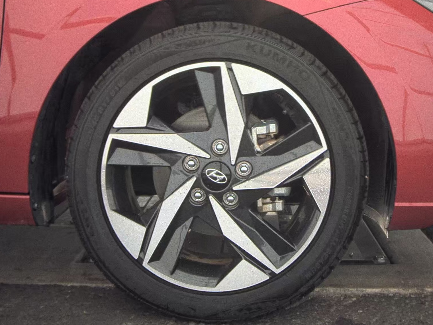 2022 Hyundai Elantra Hybrid Limited FWD