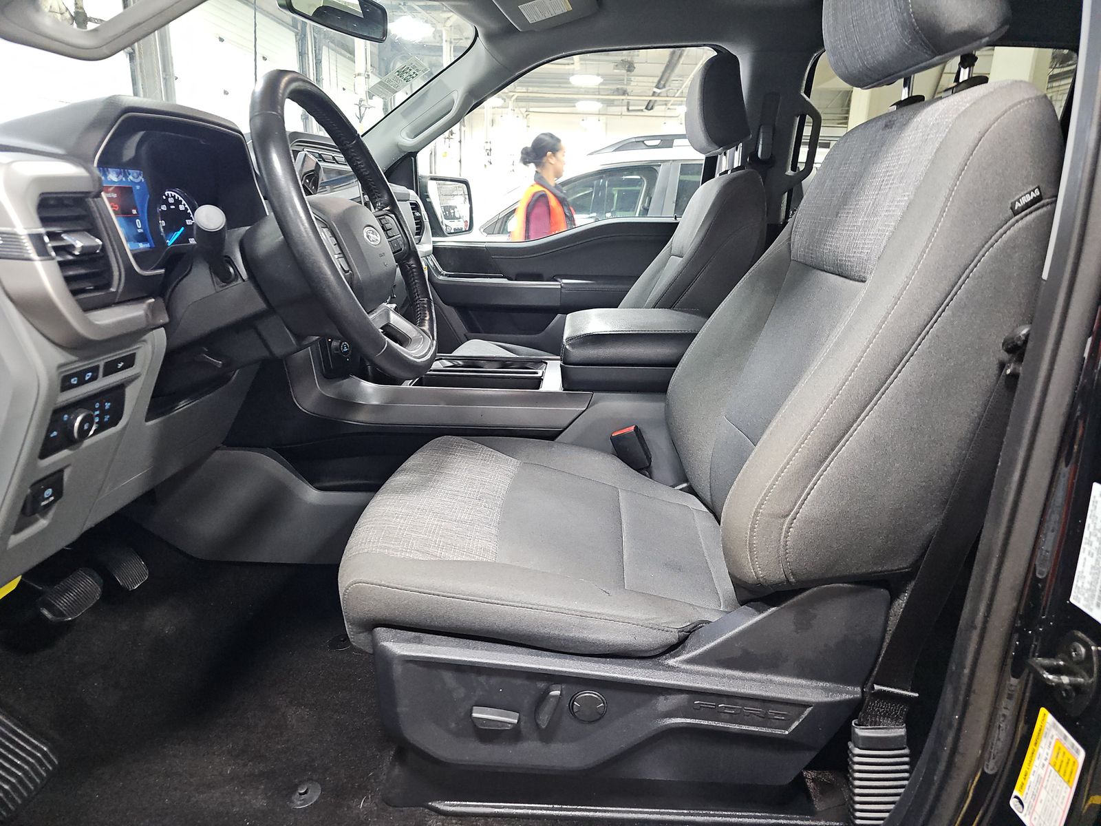 2022 Ford F-150 XLT AWD