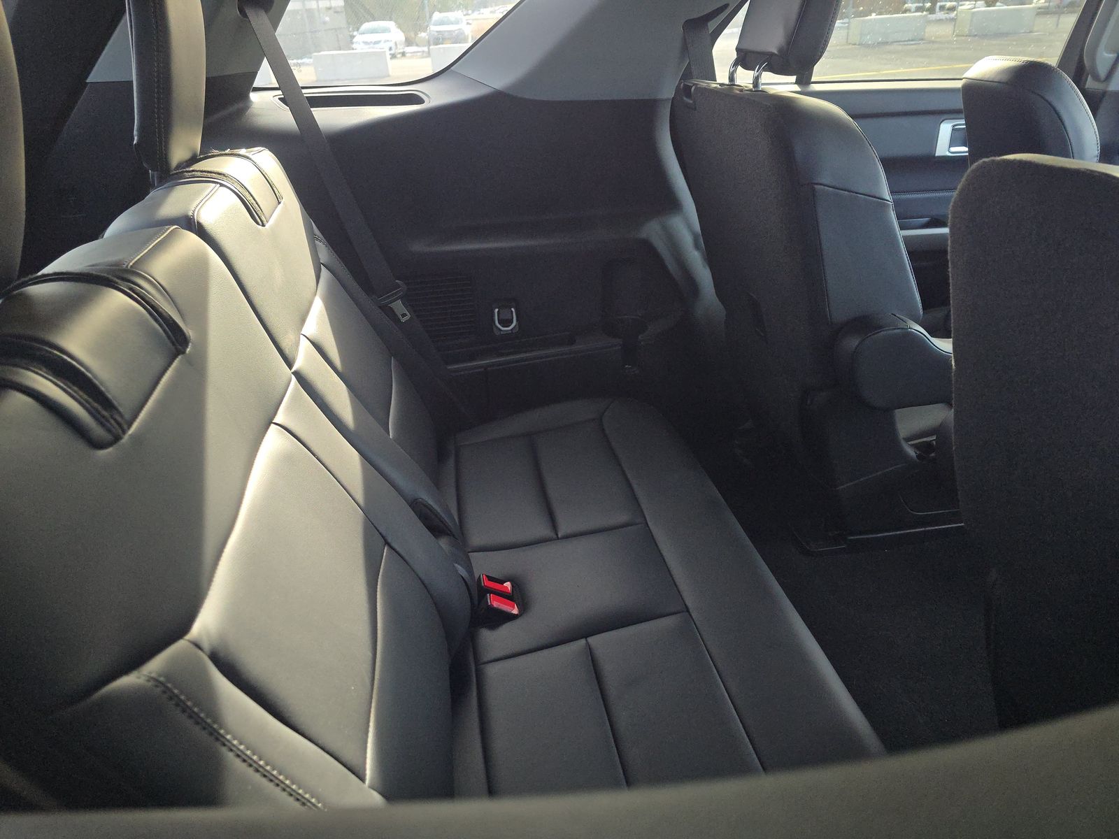 2023 Ford Explorer XLT AWD