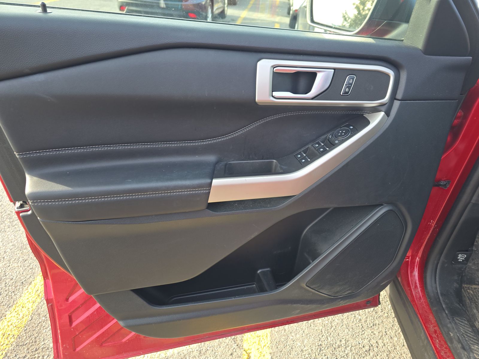 2023 Ford Explorer XLT AWD