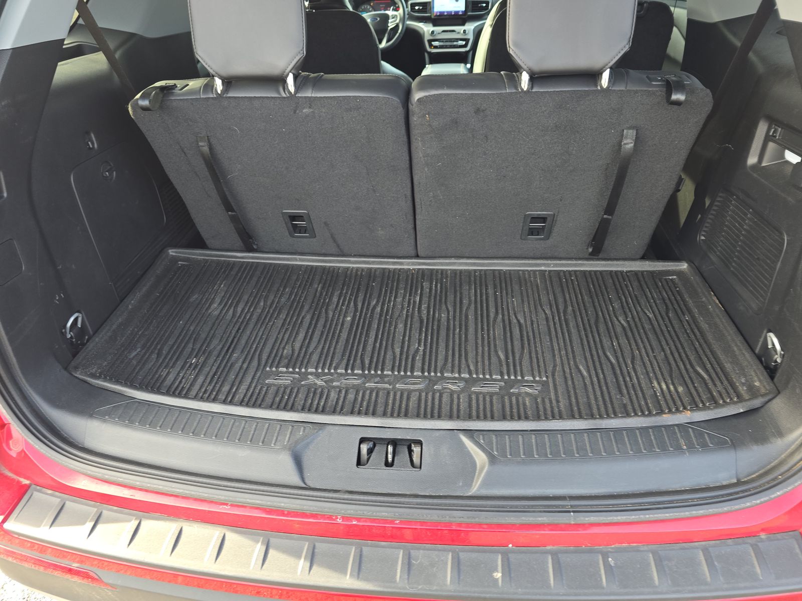 2023 Ford Explorer XLT AWD