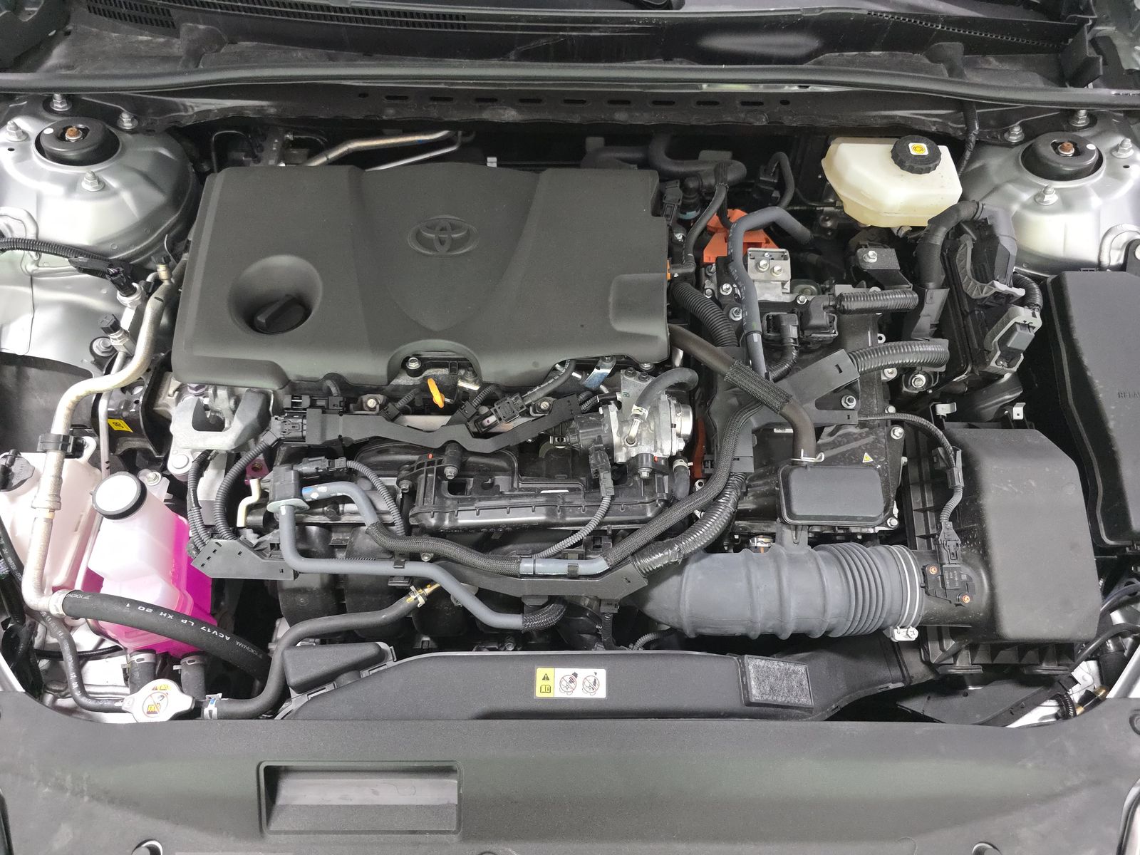 2025 Toyota Camry LE FWD