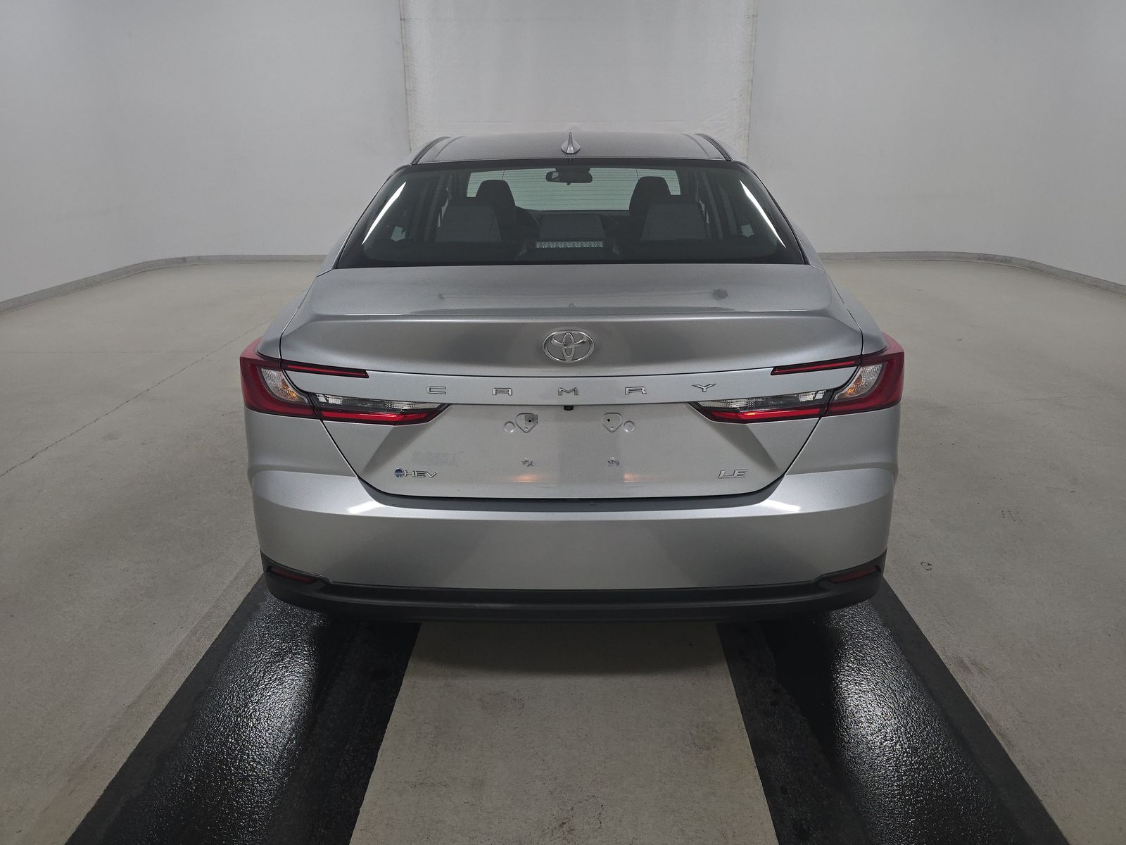 2025 Toyota Camry LE FWD