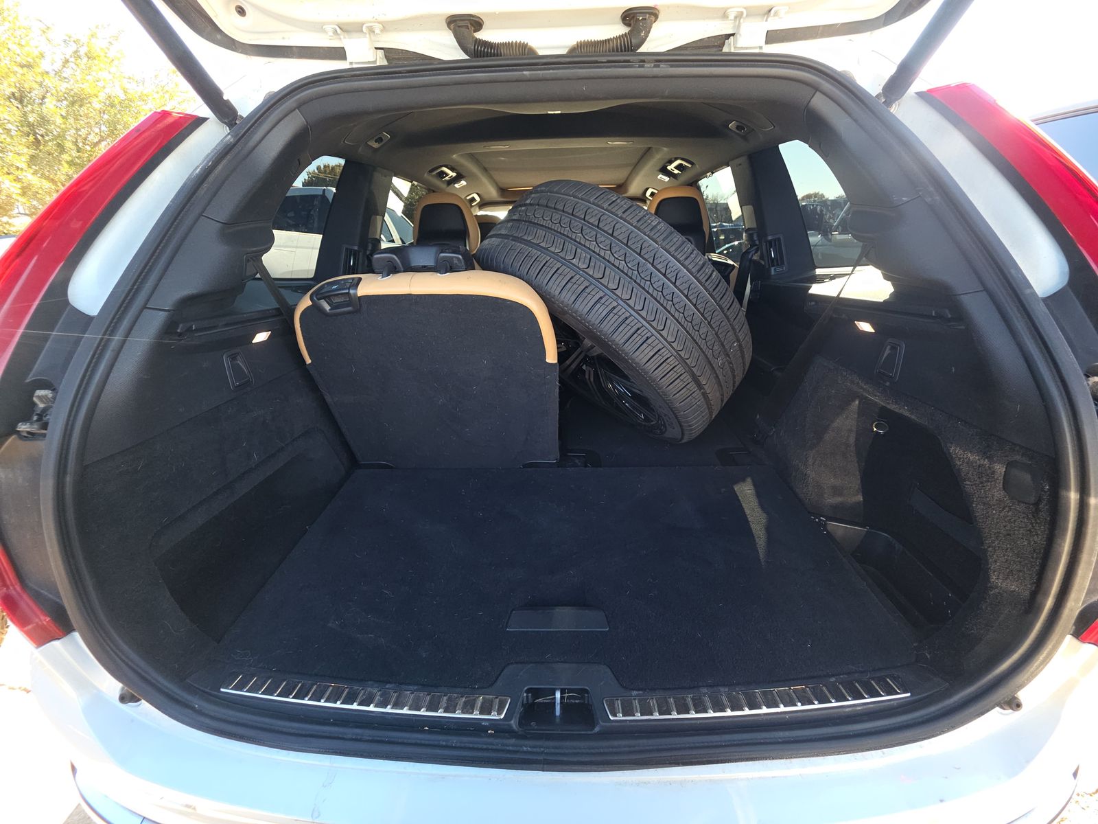 2020 Volvo XC90 Plug-In Hybrid T8 Inscription AWD