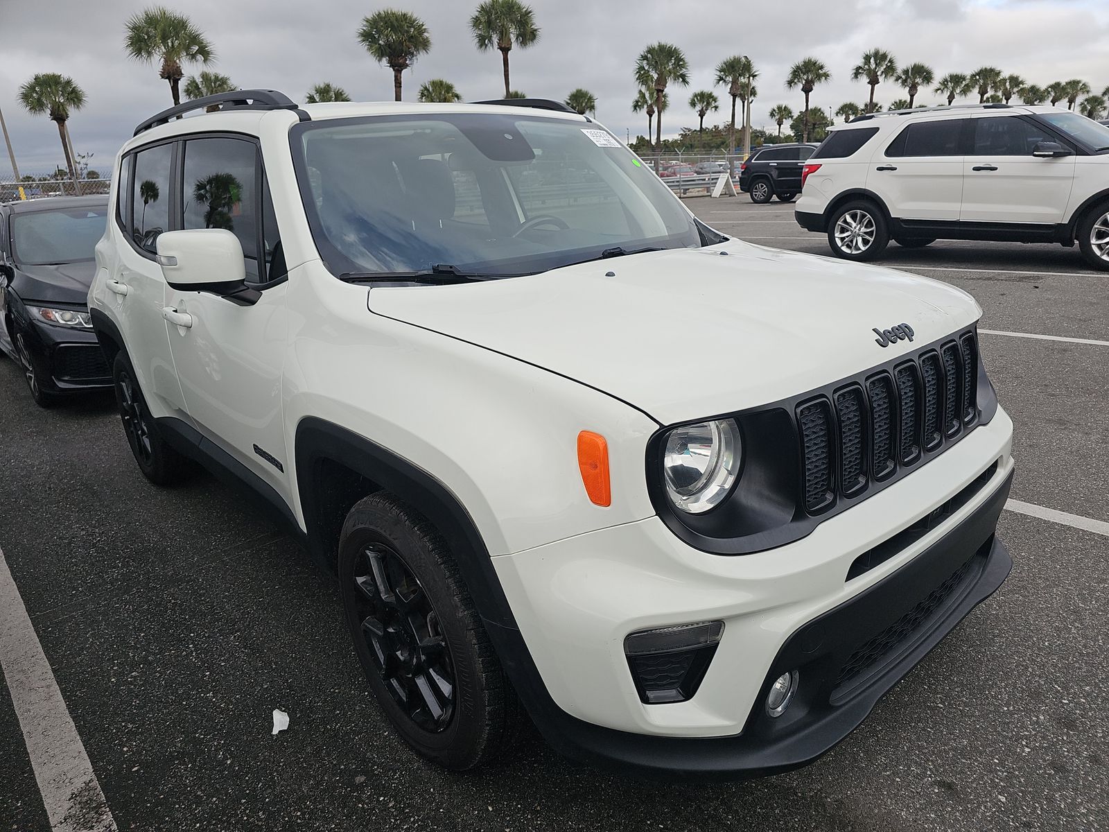 2019 Jeep Renegade Latitude Altitude Edition FWD