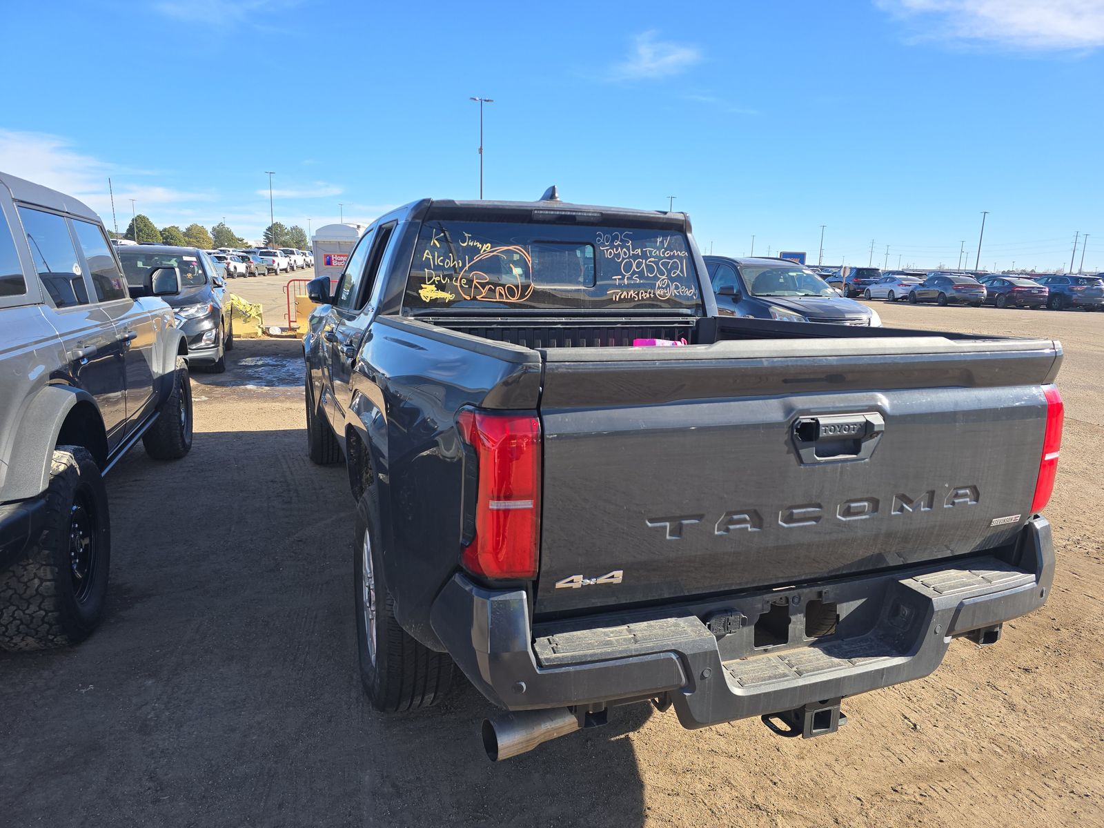 2025 Toyota Tacoma SR5 AWD