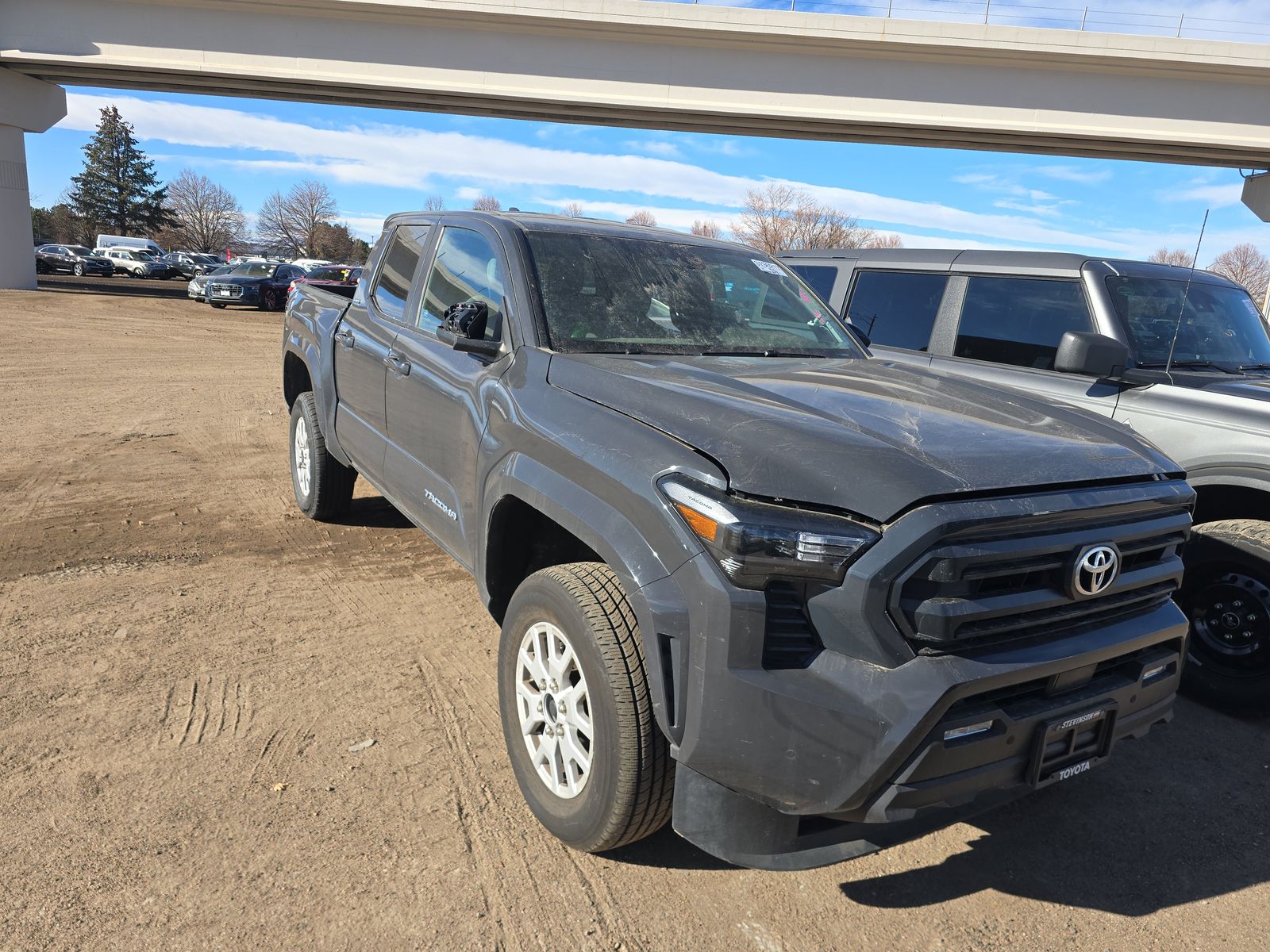 2025 Toyota Tacoma SR5 AWD