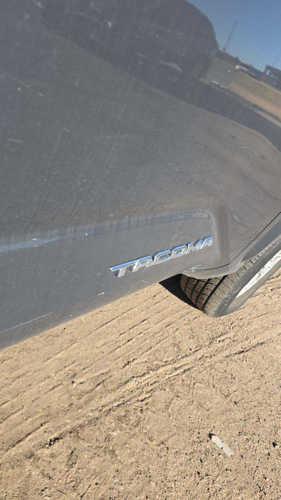 2025 Toyota Tacoma SR5 AWD