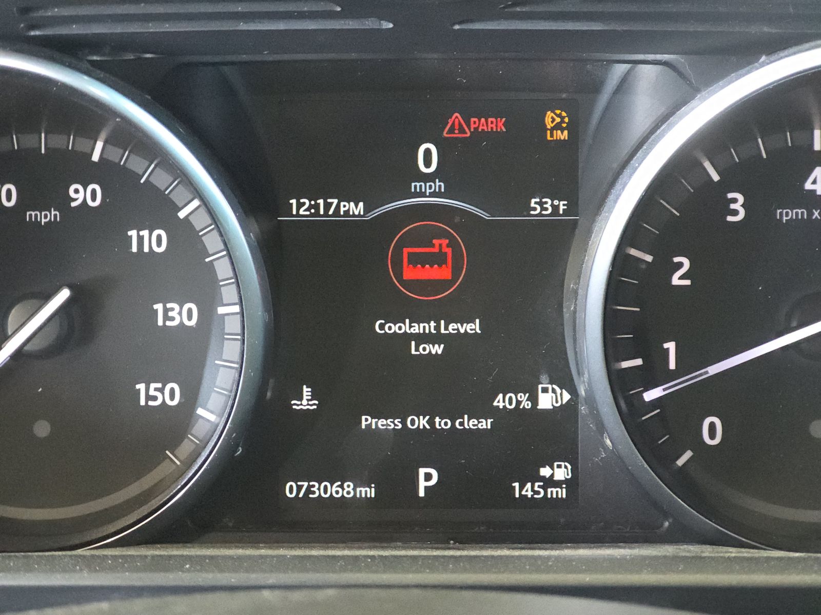 2017 Land Rover Discovery HSE Luxury AWD