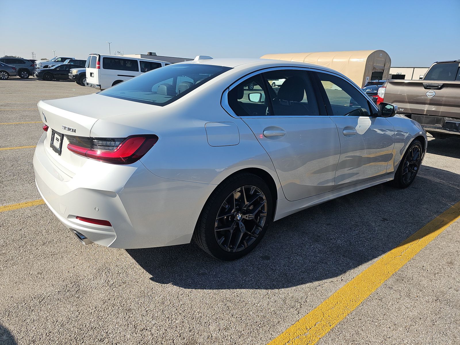 2025 BMW 3 Series 330i RWD