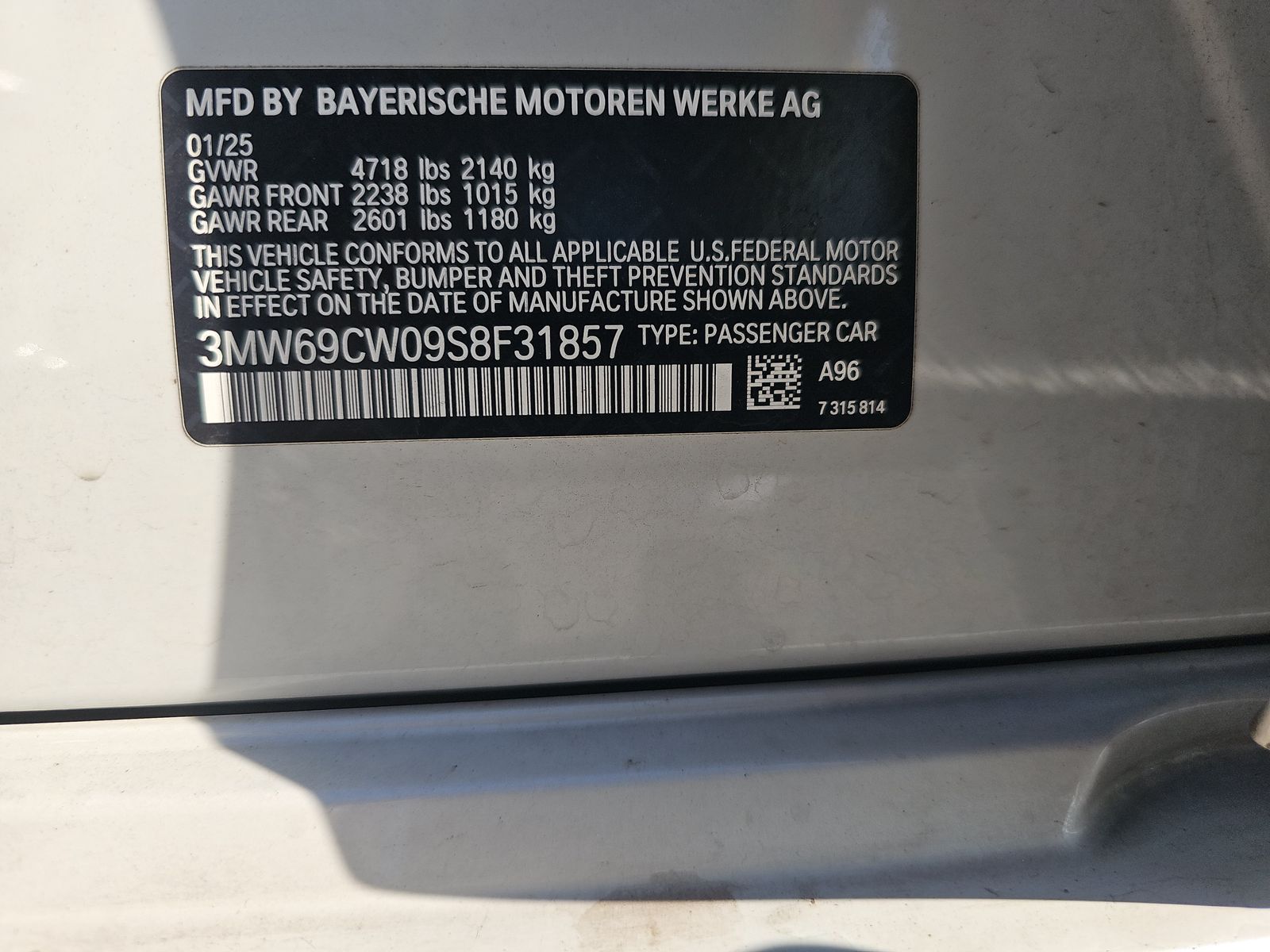 2025 BMW 3 Series 330i RWD