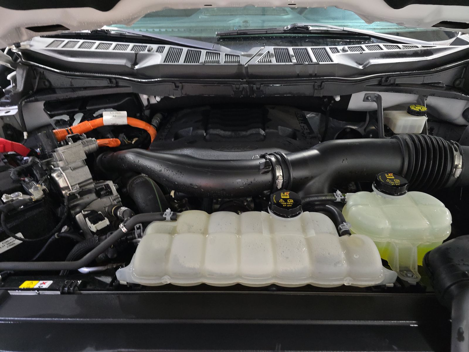 2022 Ford F-150 Hybrid Limited AWD