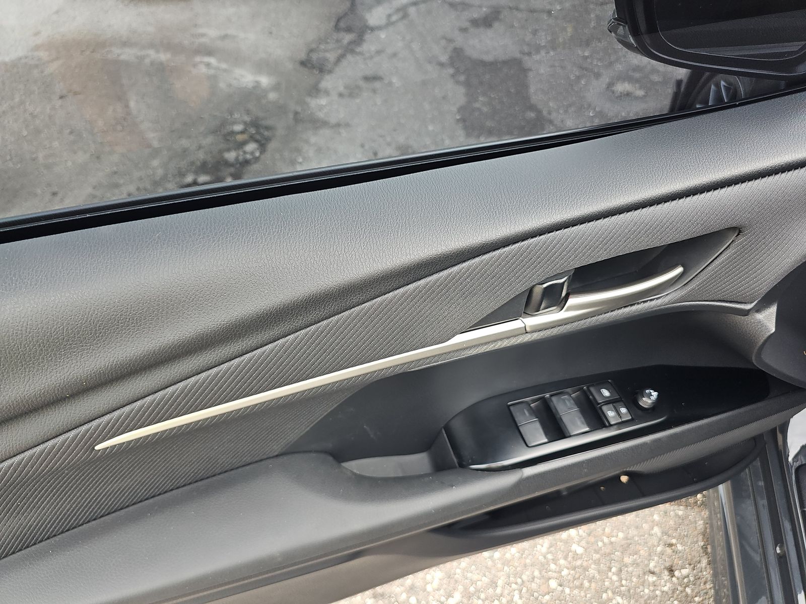 2025 Toyota Camry SE FWD