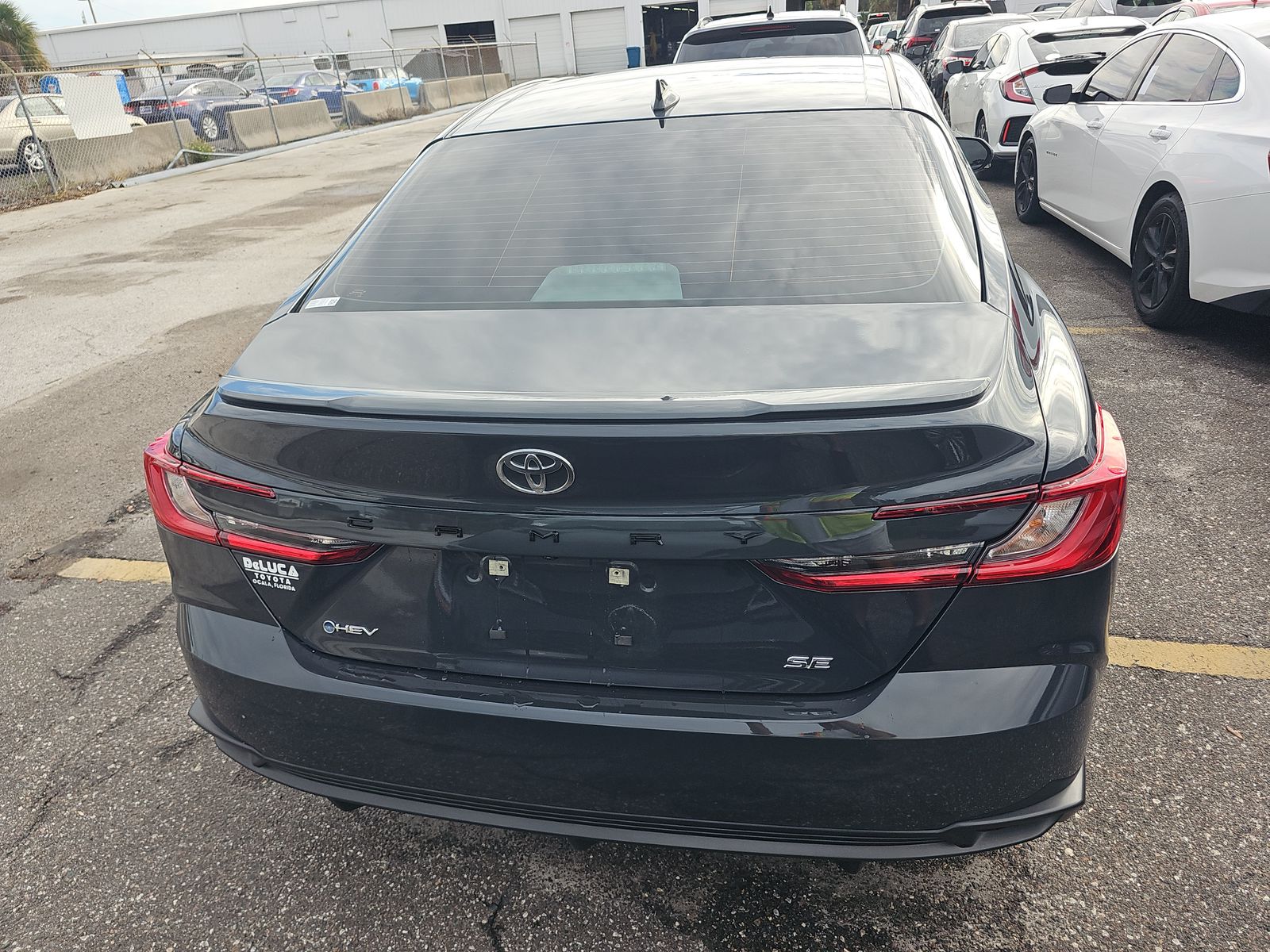 2025 Toyota Camry SE FWD