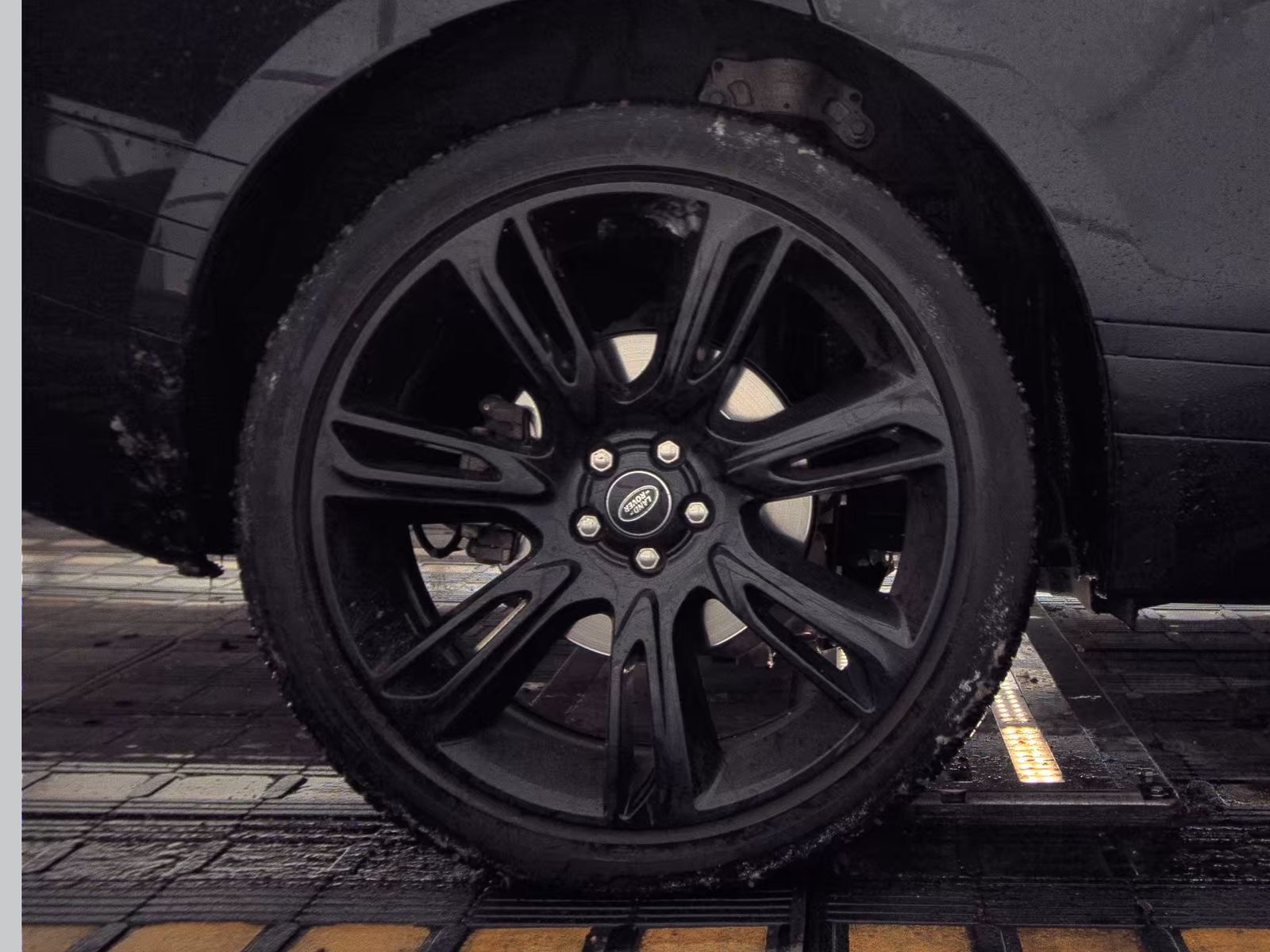 2023 Land Rover Range Rover Velar R-Dynamic S AWD