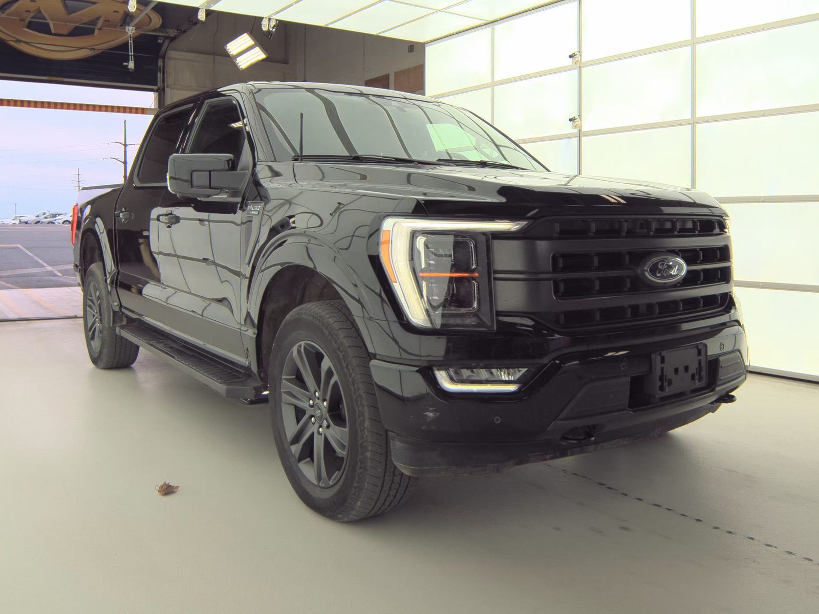 2023 Ford F-150 Lariat AWD