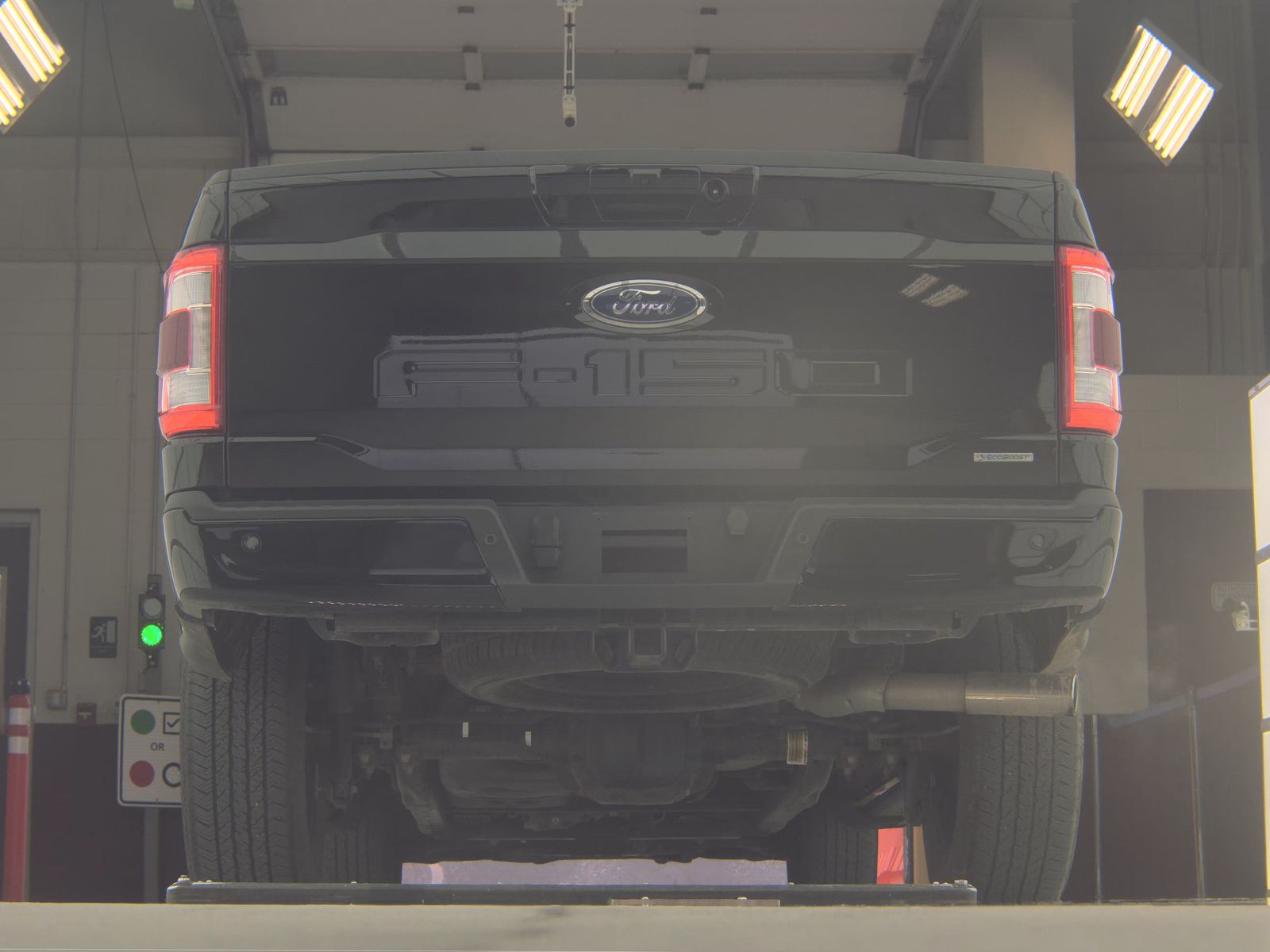 2023 Ford F-150 Lariat AWD