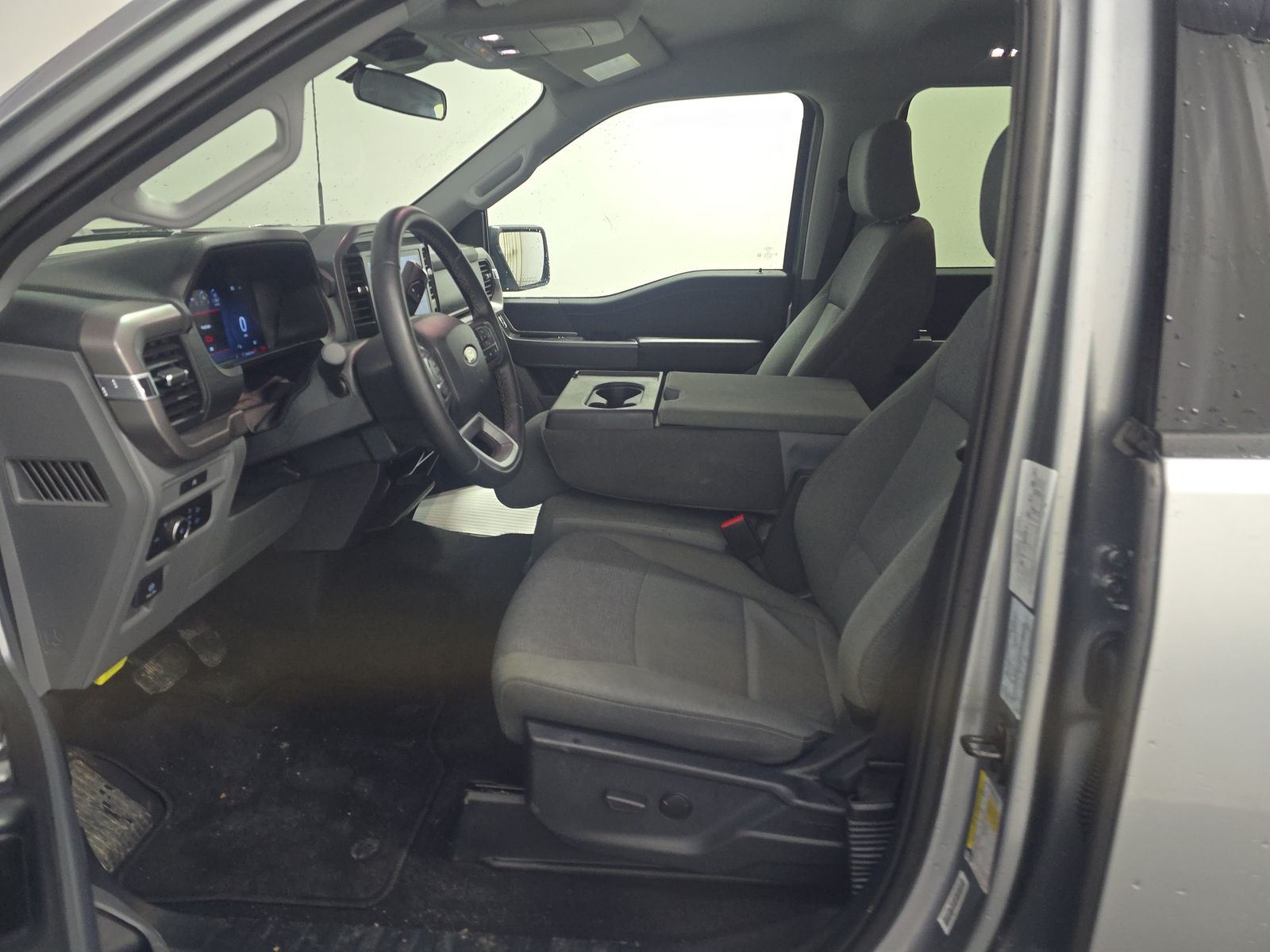 2025 Ford F-150 XLT AWD