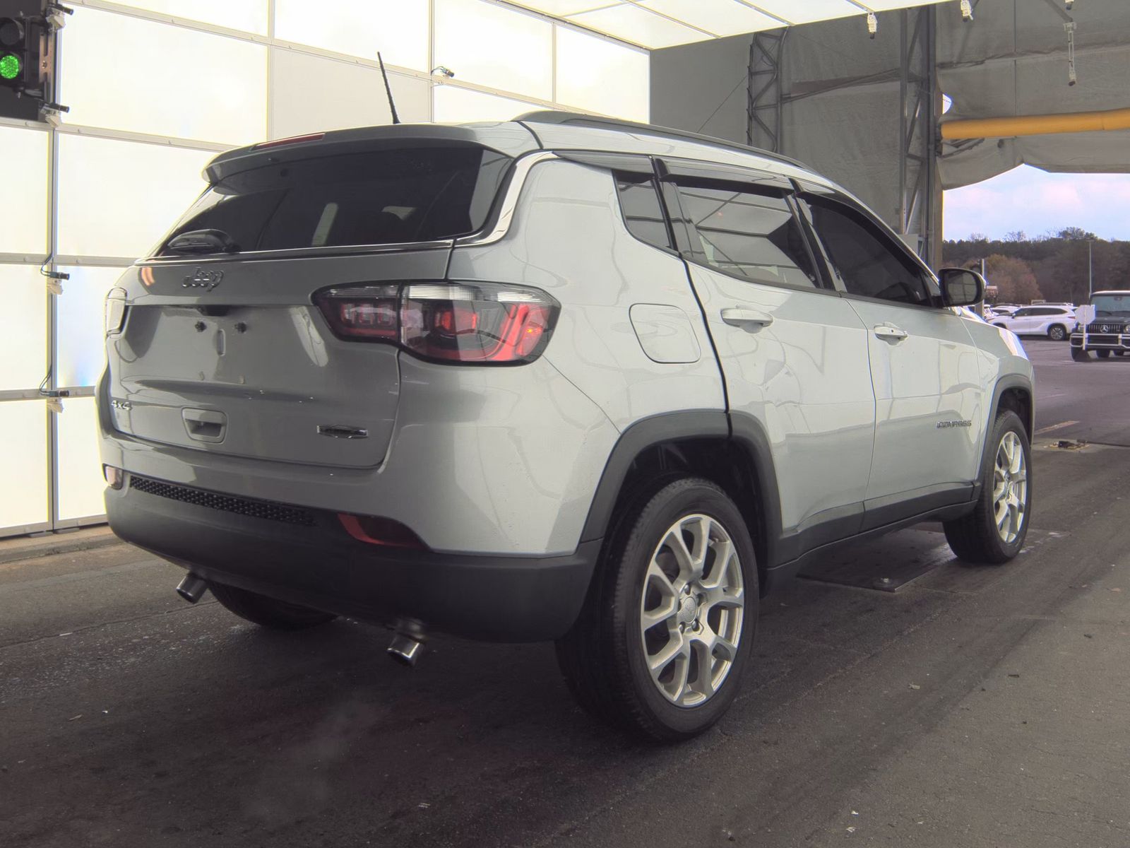 2024 Jeep Compass Latitude Lux AWD