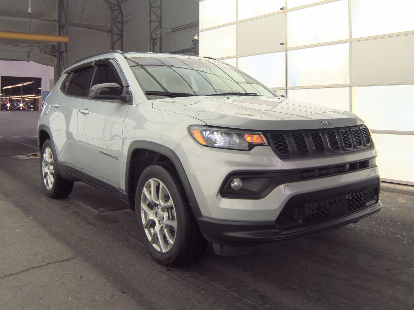 2024 Jeep Compass Latitude Lux AWD