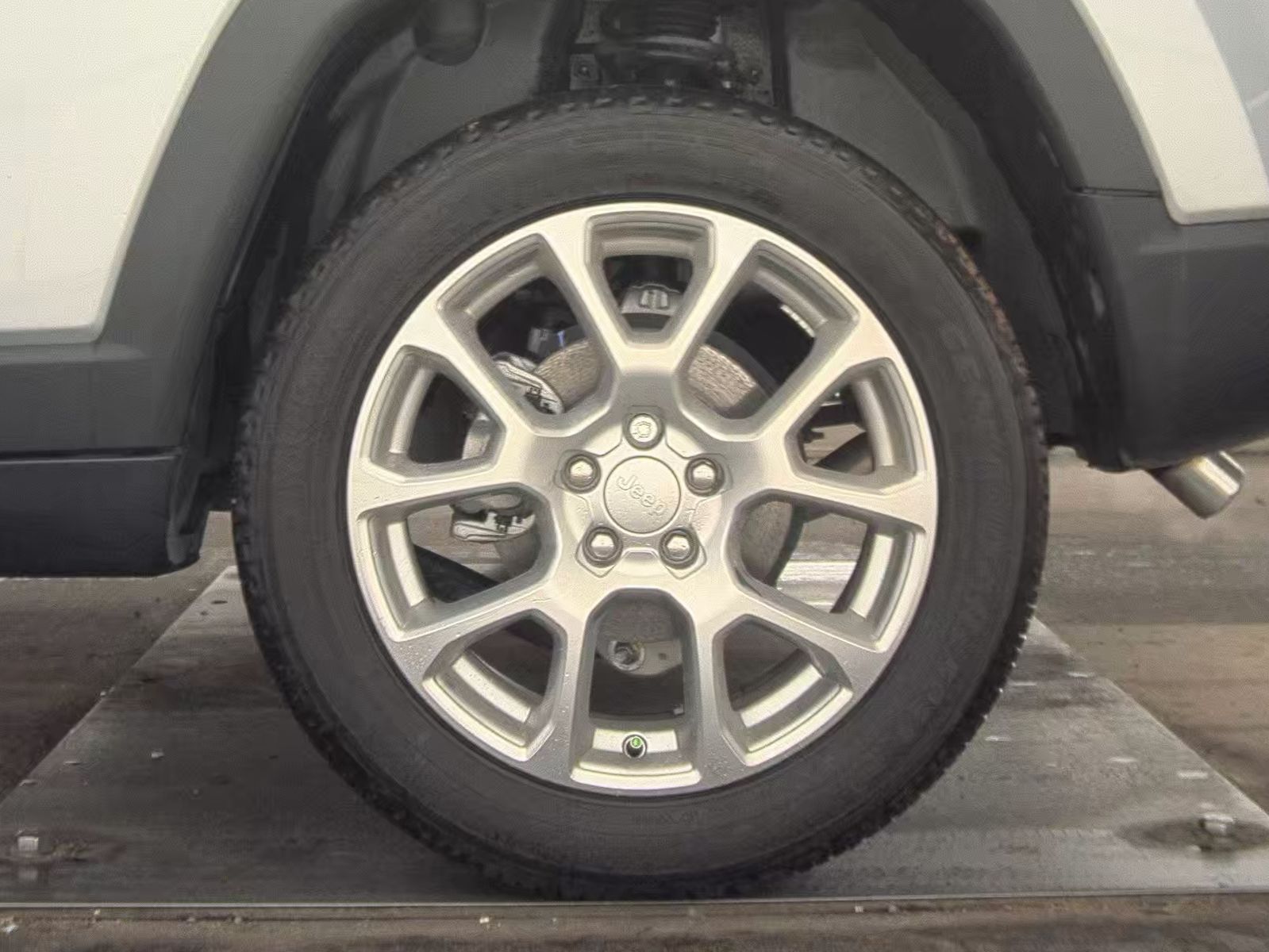 2024 Jeep Compass Latitude Lux AWD